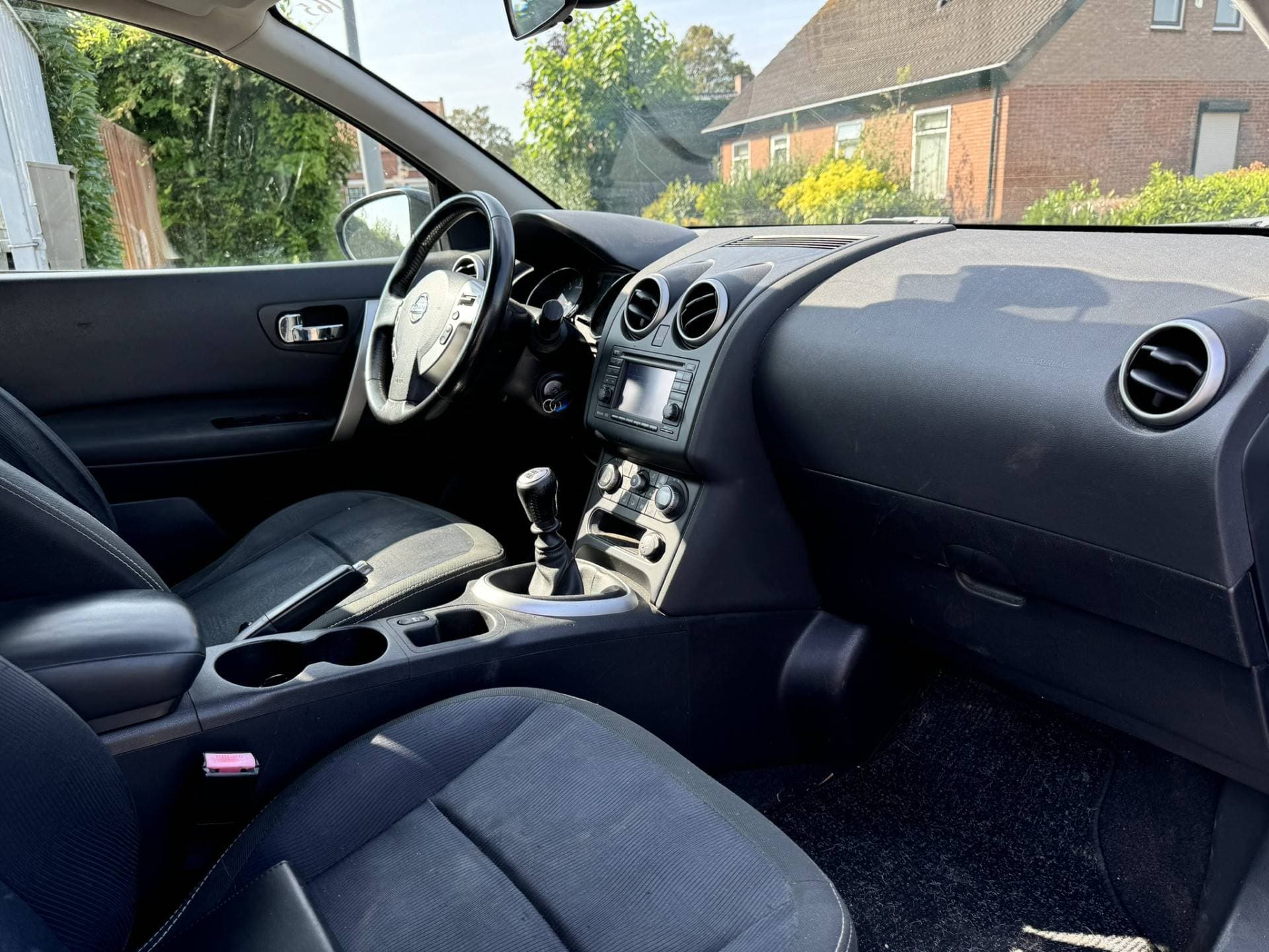 Nissan QASHQAI thumbnail 9