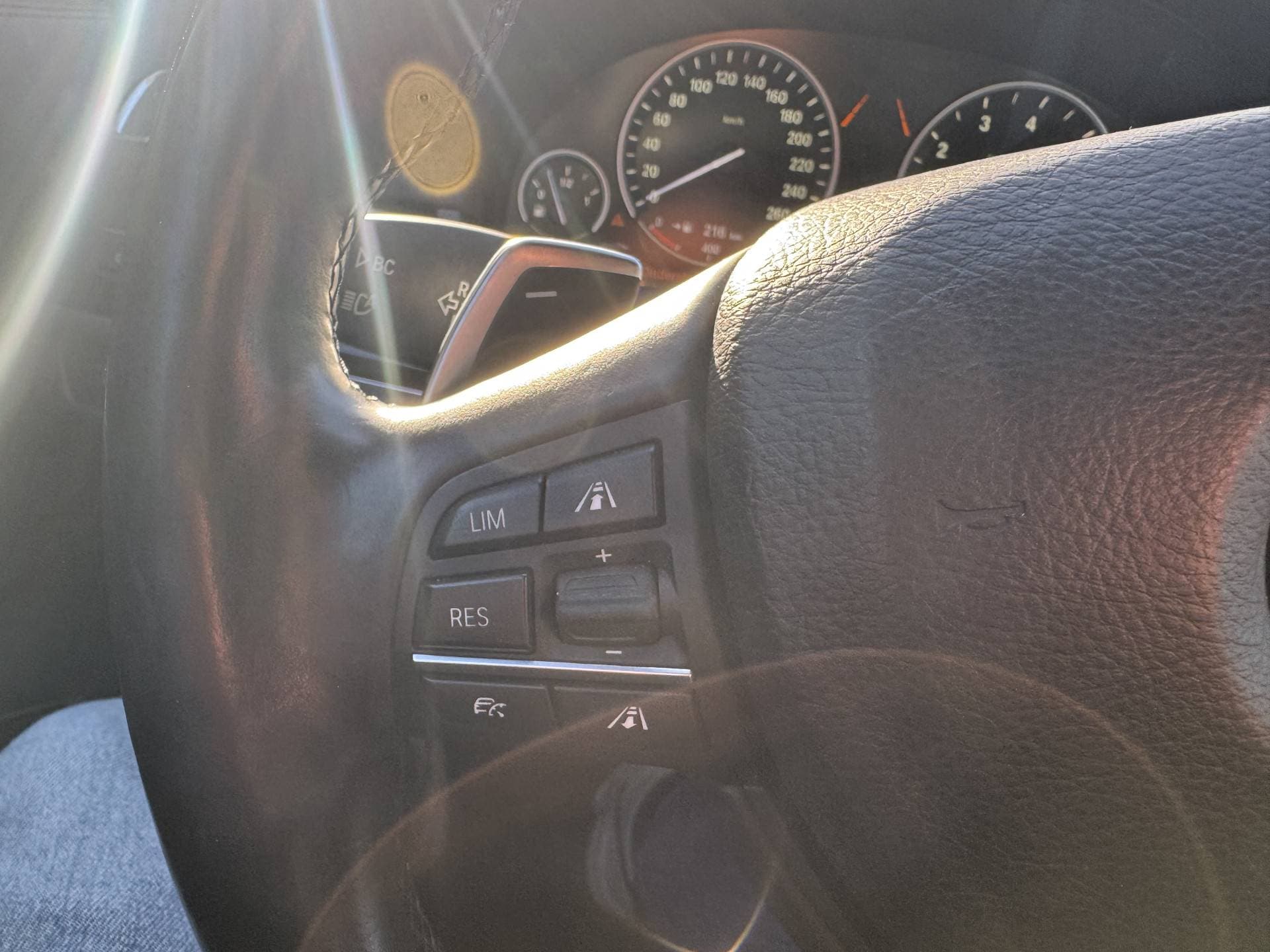 BMW 7 Serie 750d xDrive High Executive Automaat thumbnail 16