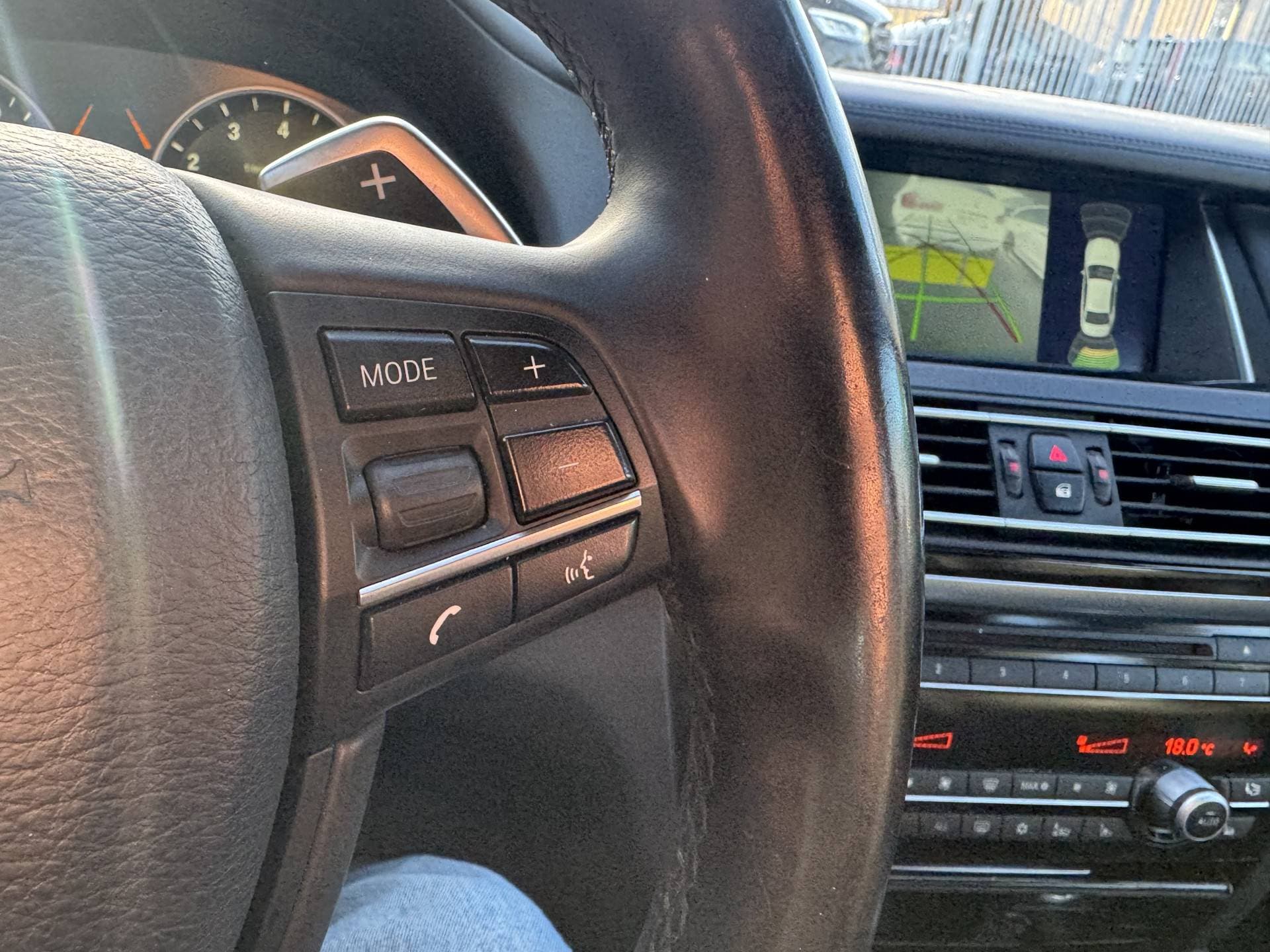 BMW 7 Serie 750d xDrive High Executive Automaat thumbnail 17