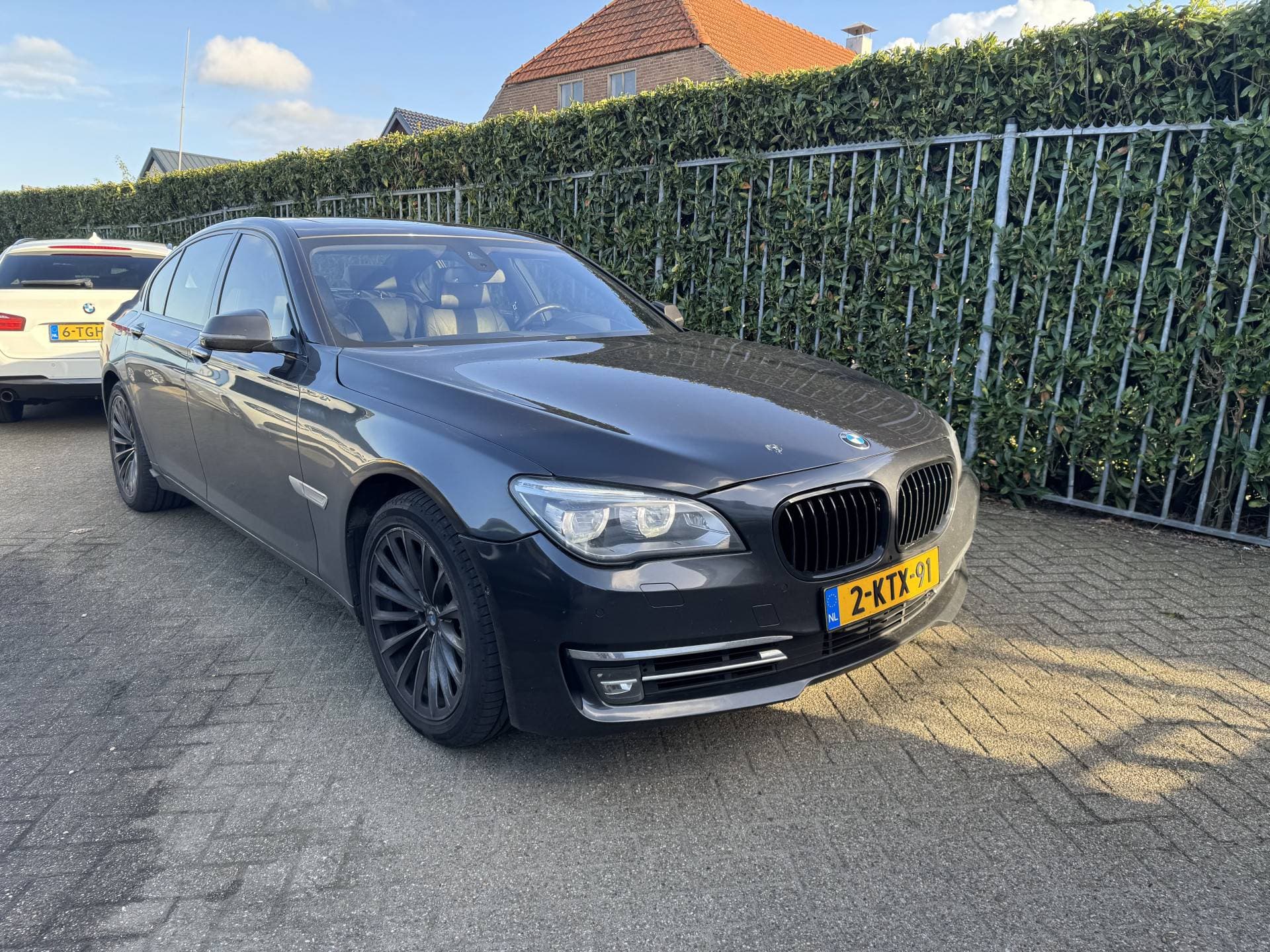 BMW 7 Serie 750d xDrive High Executive Automaat thumbnail 3