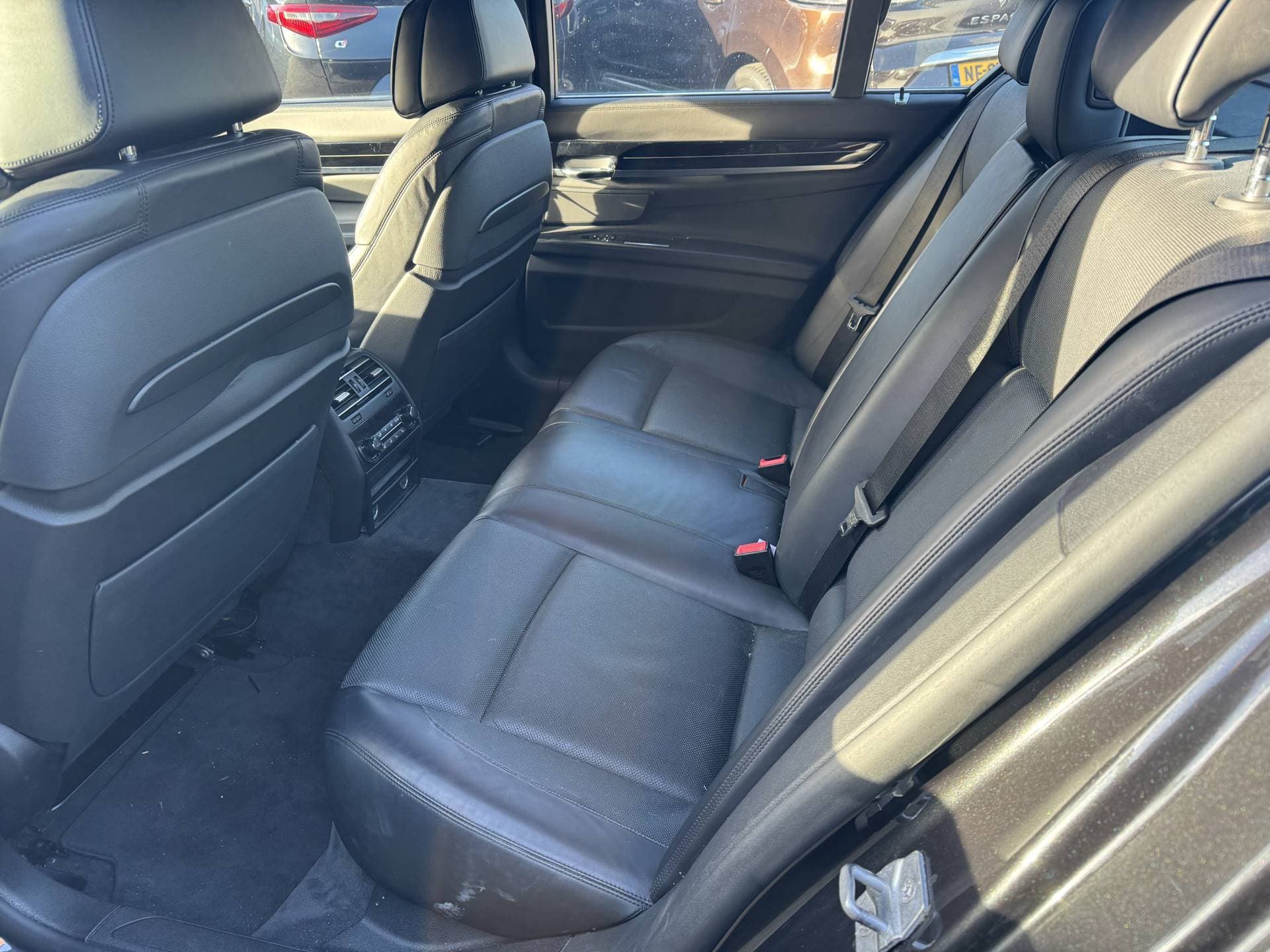 BMW 7 Serie 750d xDrive High Executive Automaat thumbnail 9