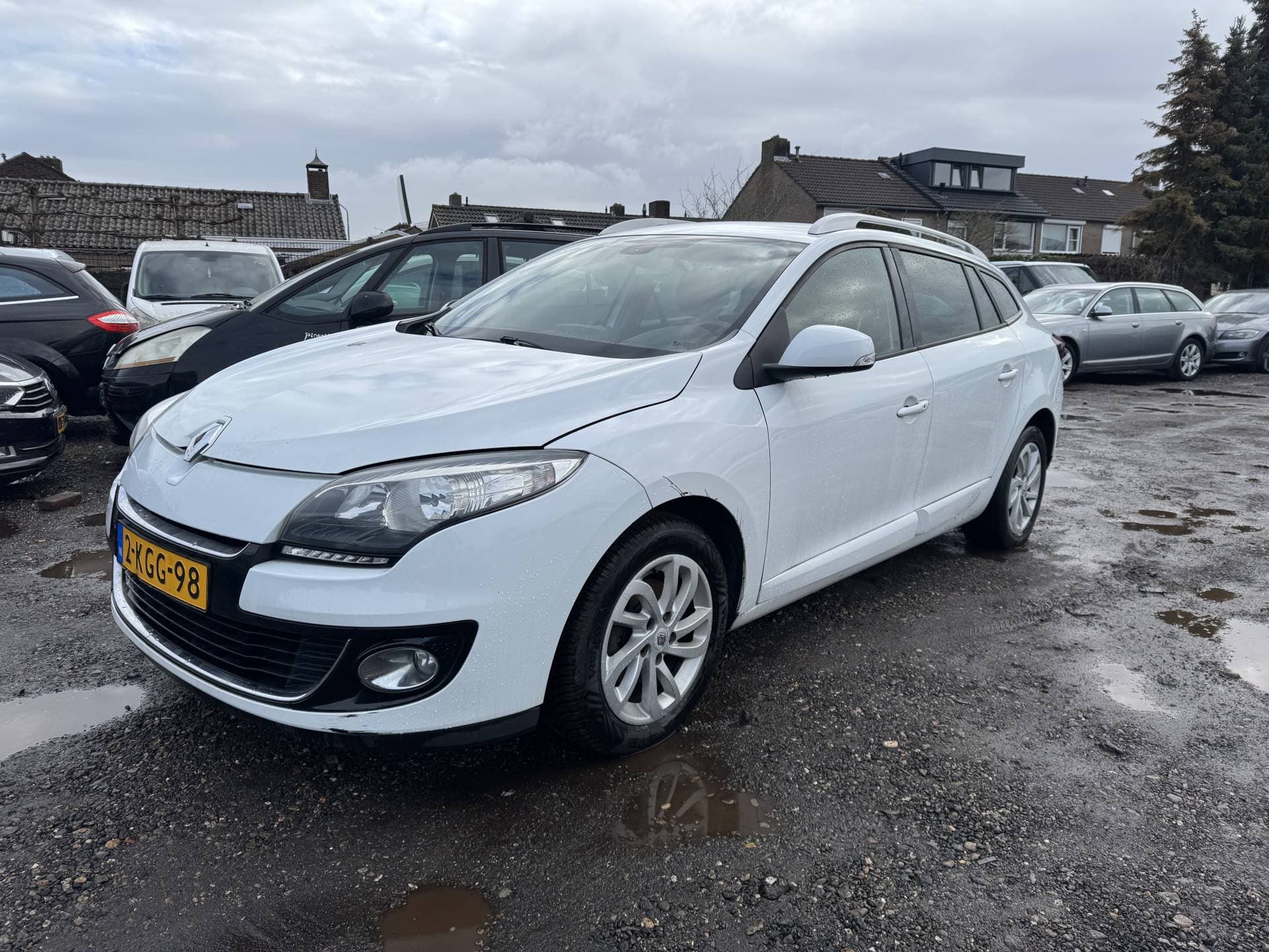 Renault Mégane Estate thumbnail 2