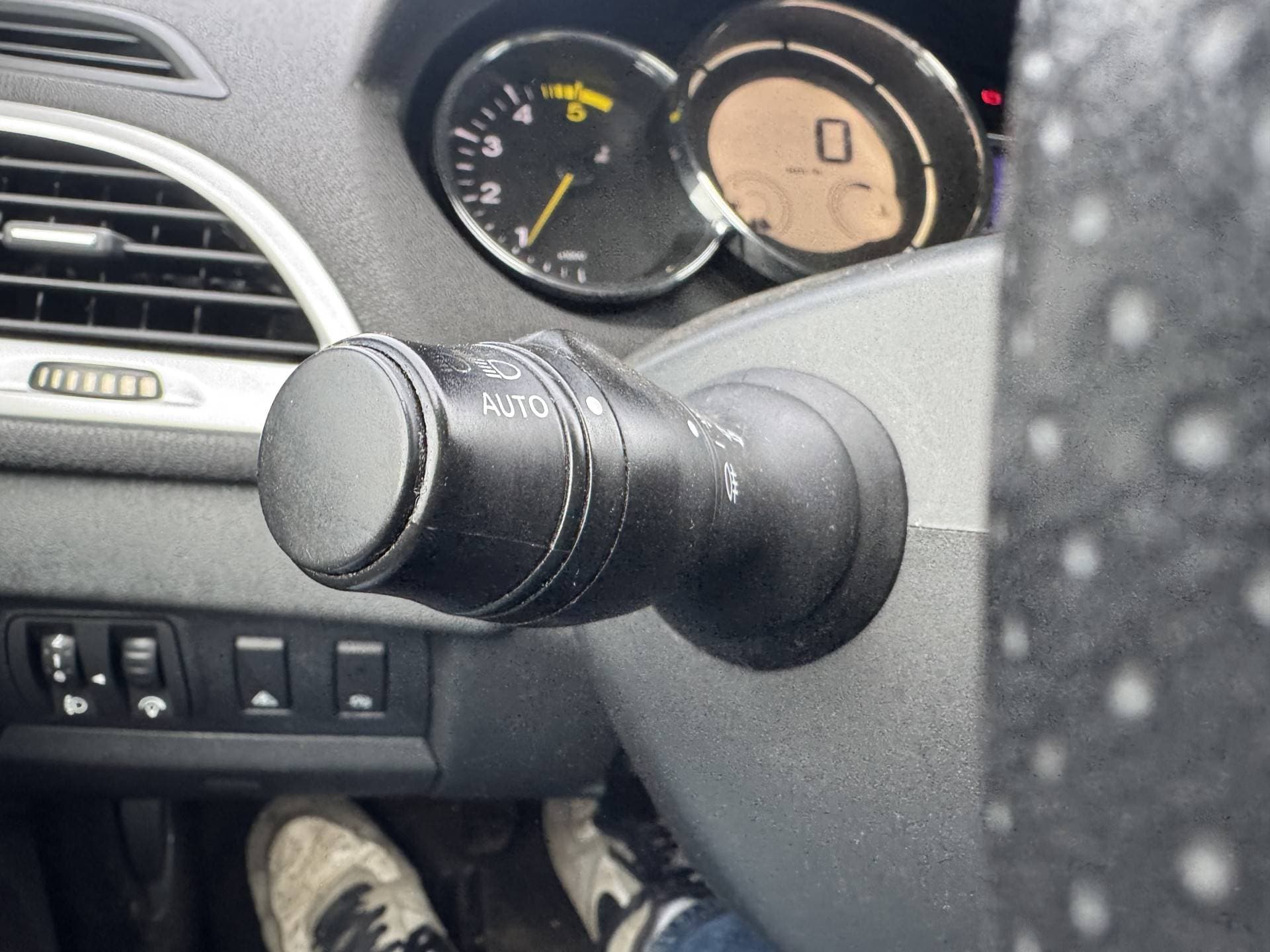 Renault Mégane Estate thumbnail 18