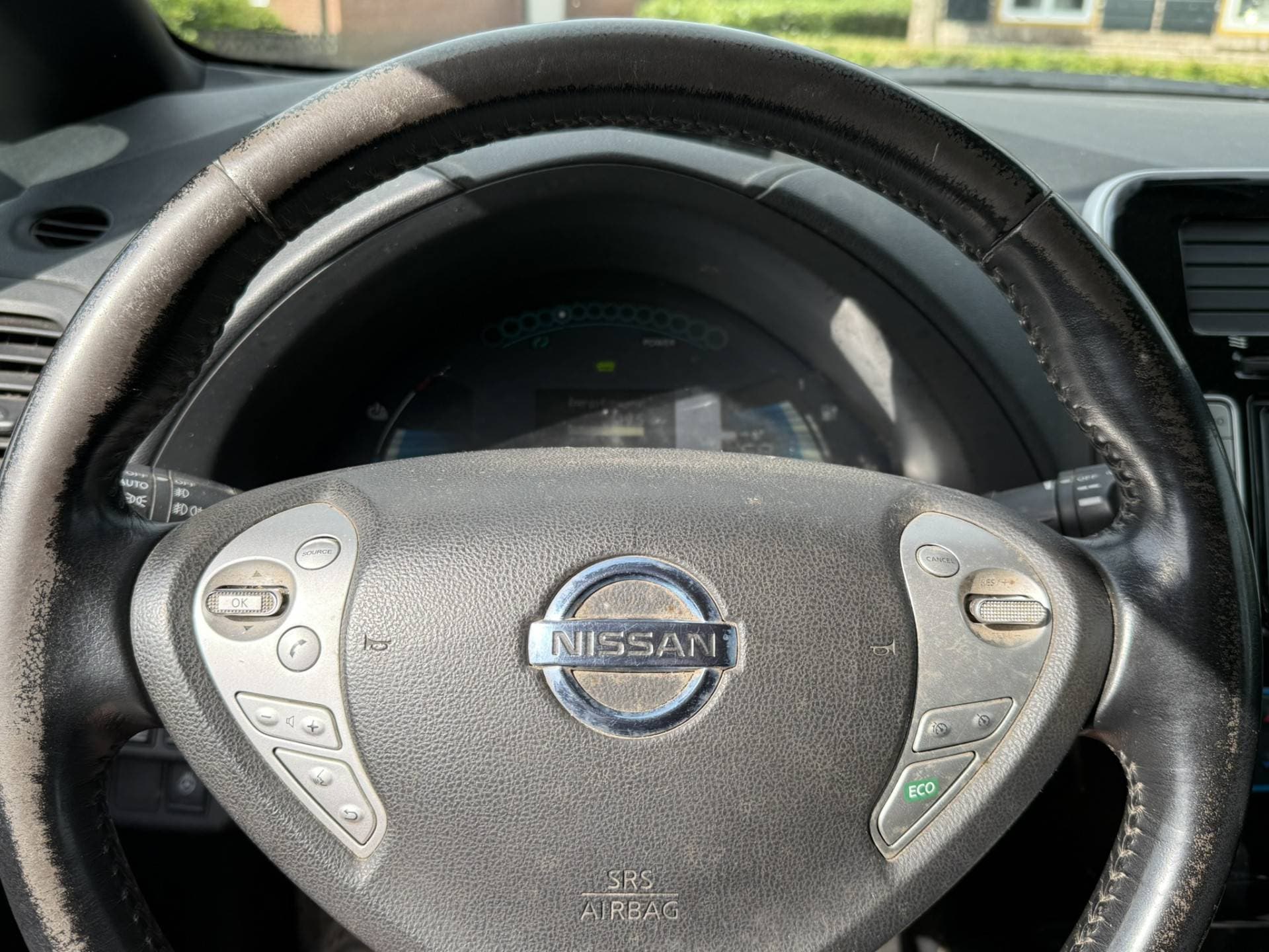 Nissan Leaf thumbnail 16