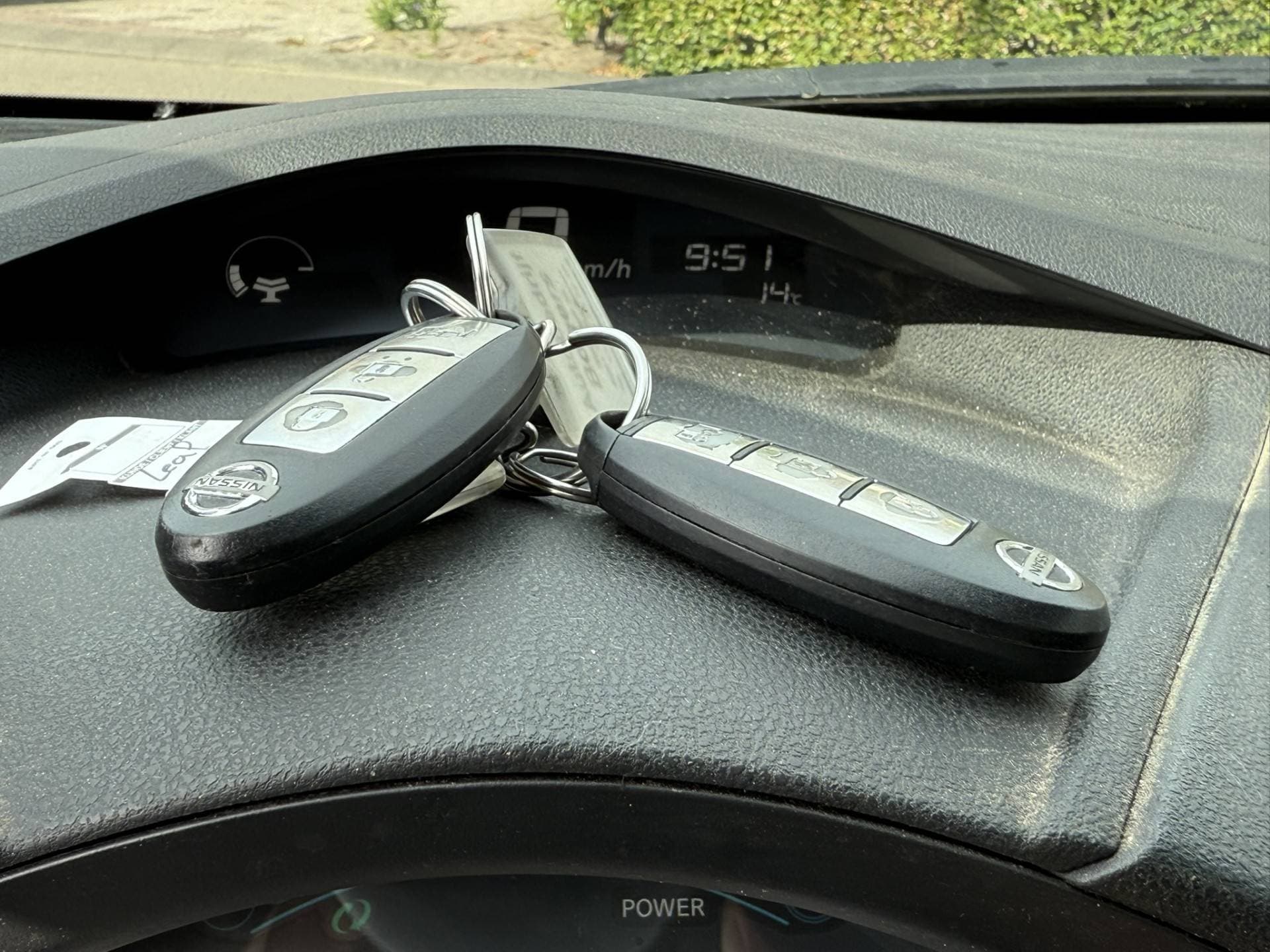 Nissan Leaf thumbnail 20