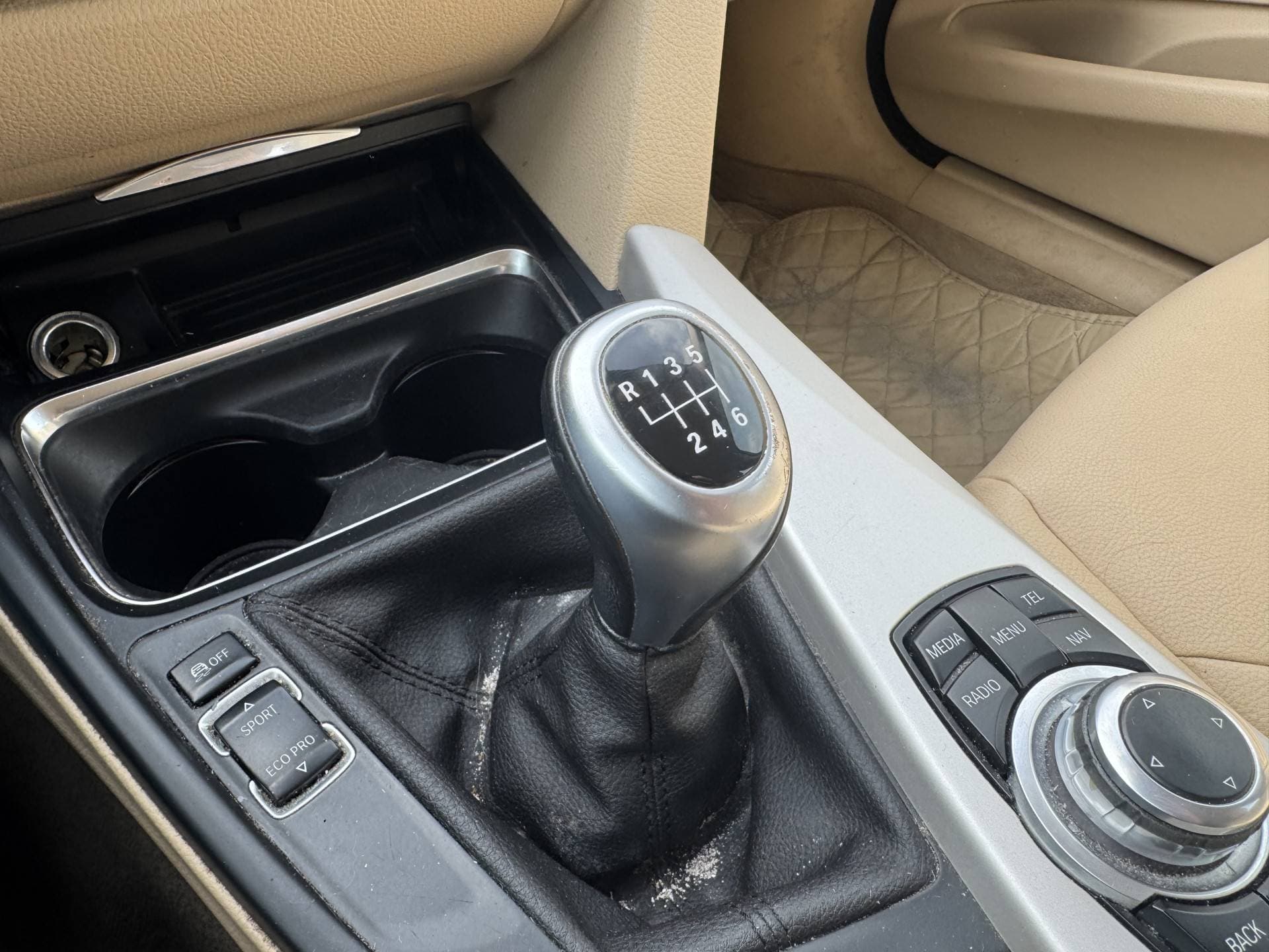 BMW 3 Serie Gran Turismo 320d Executive thumbnail 12