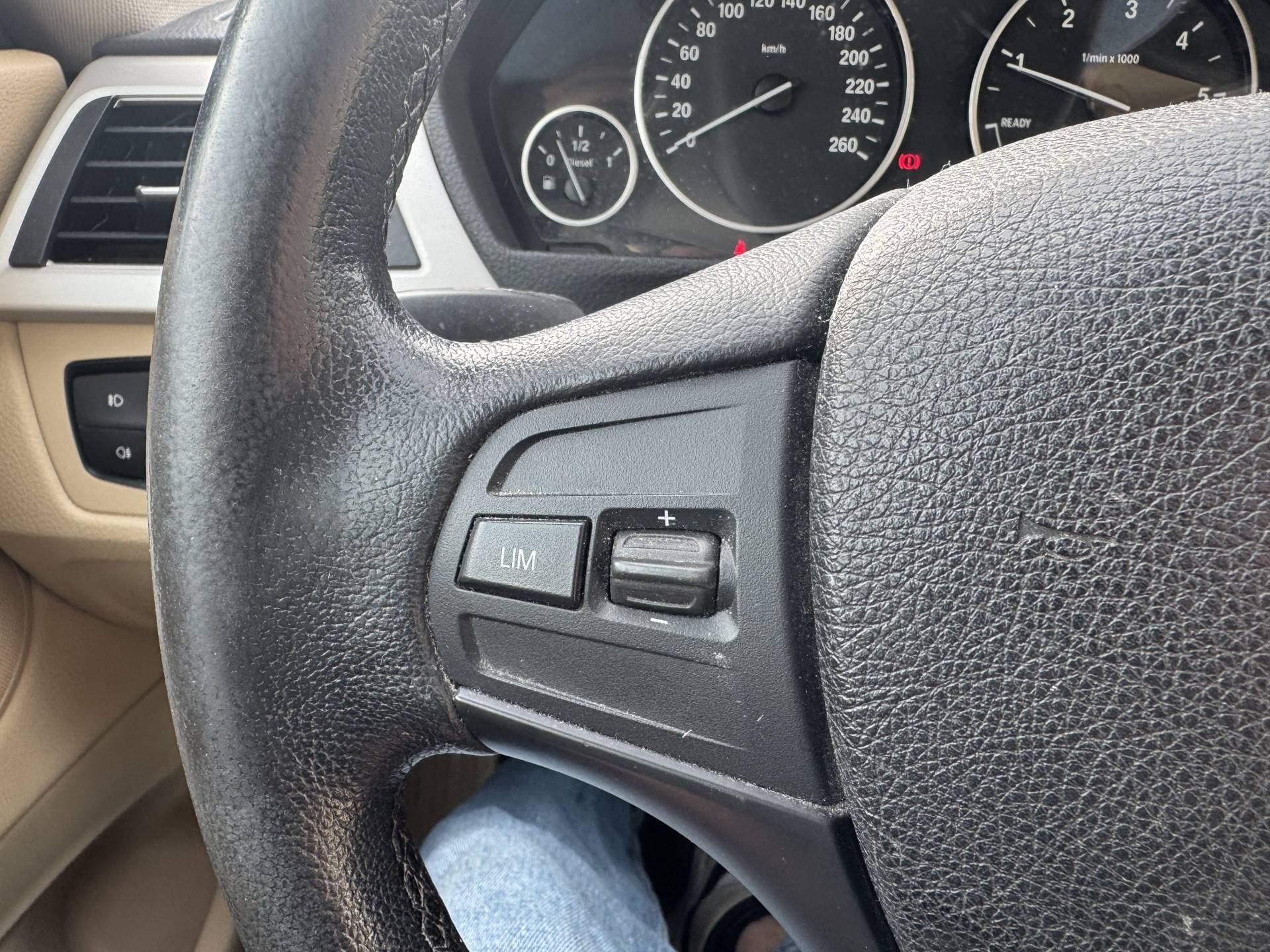 BMW 3 Serie Gran Turismo 320d Executive thumbnail 18