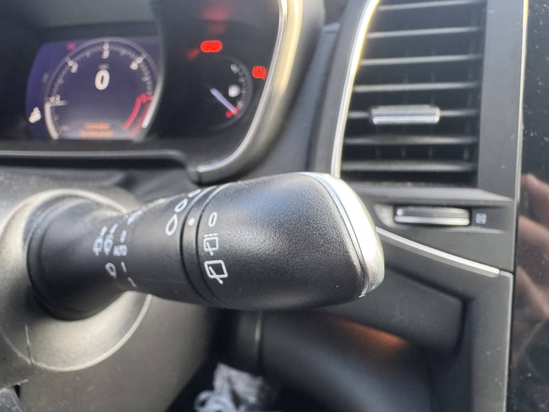 Renault Talisman Estate 1.7 Blue dCi S-Edition thumbnail 15