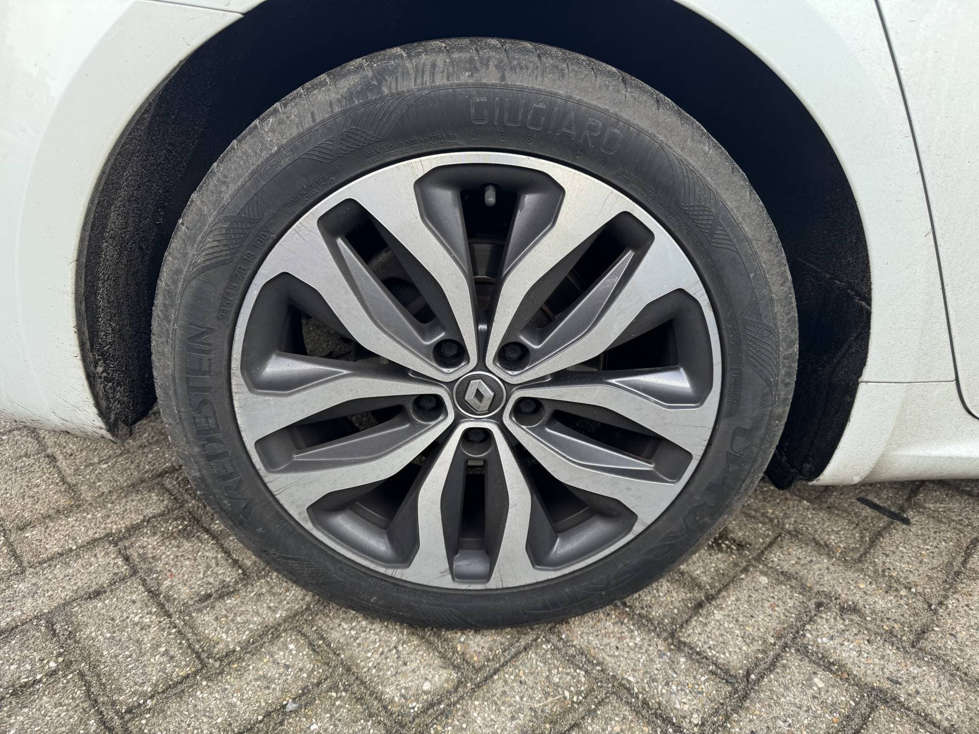 Renault Talisman Estate 1.7 Blue dCi S-Edition thumbnail 5