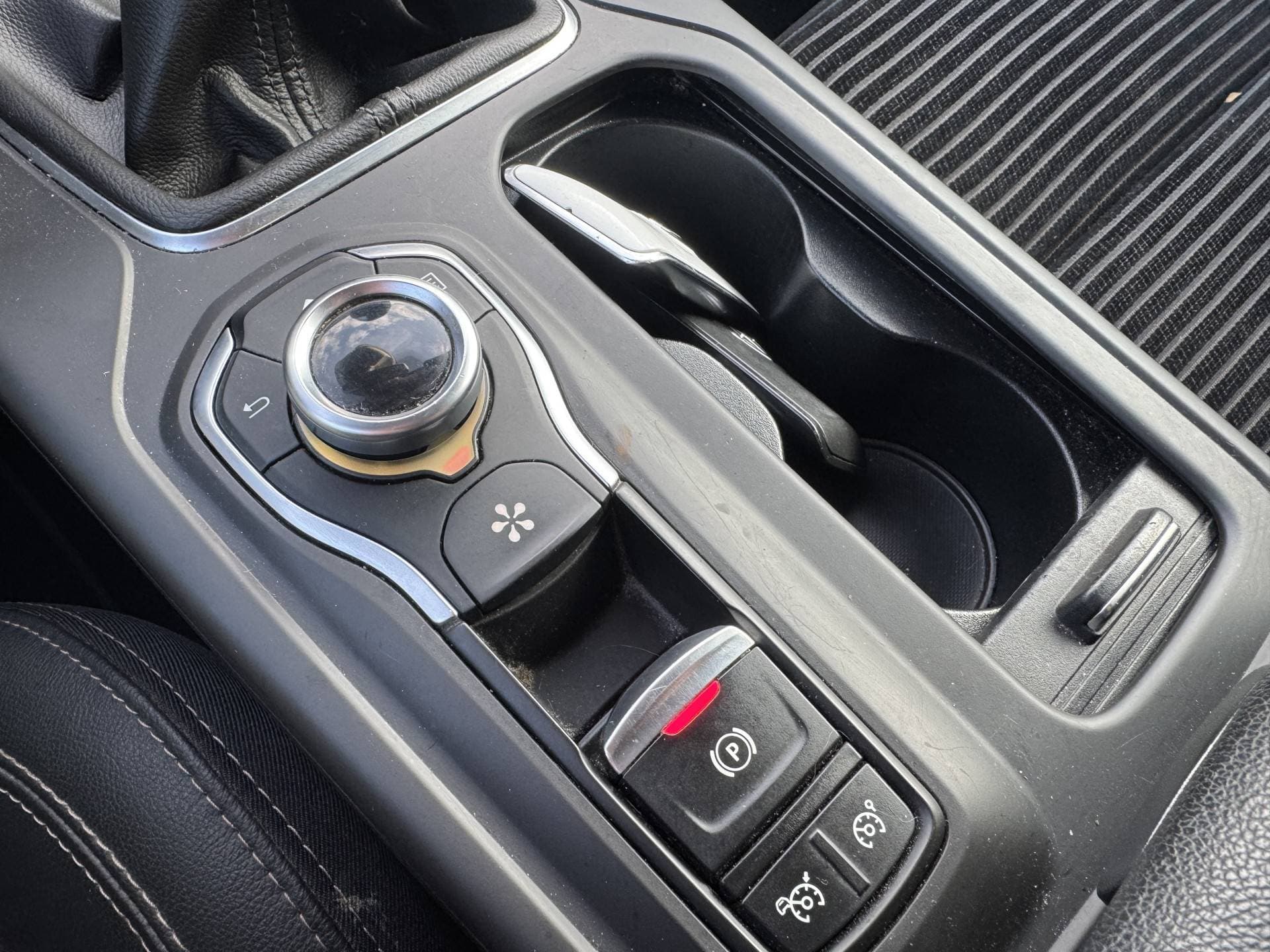 Renault Talisman Estate 1.7 Blue dCi S-Edition thumbnail 8