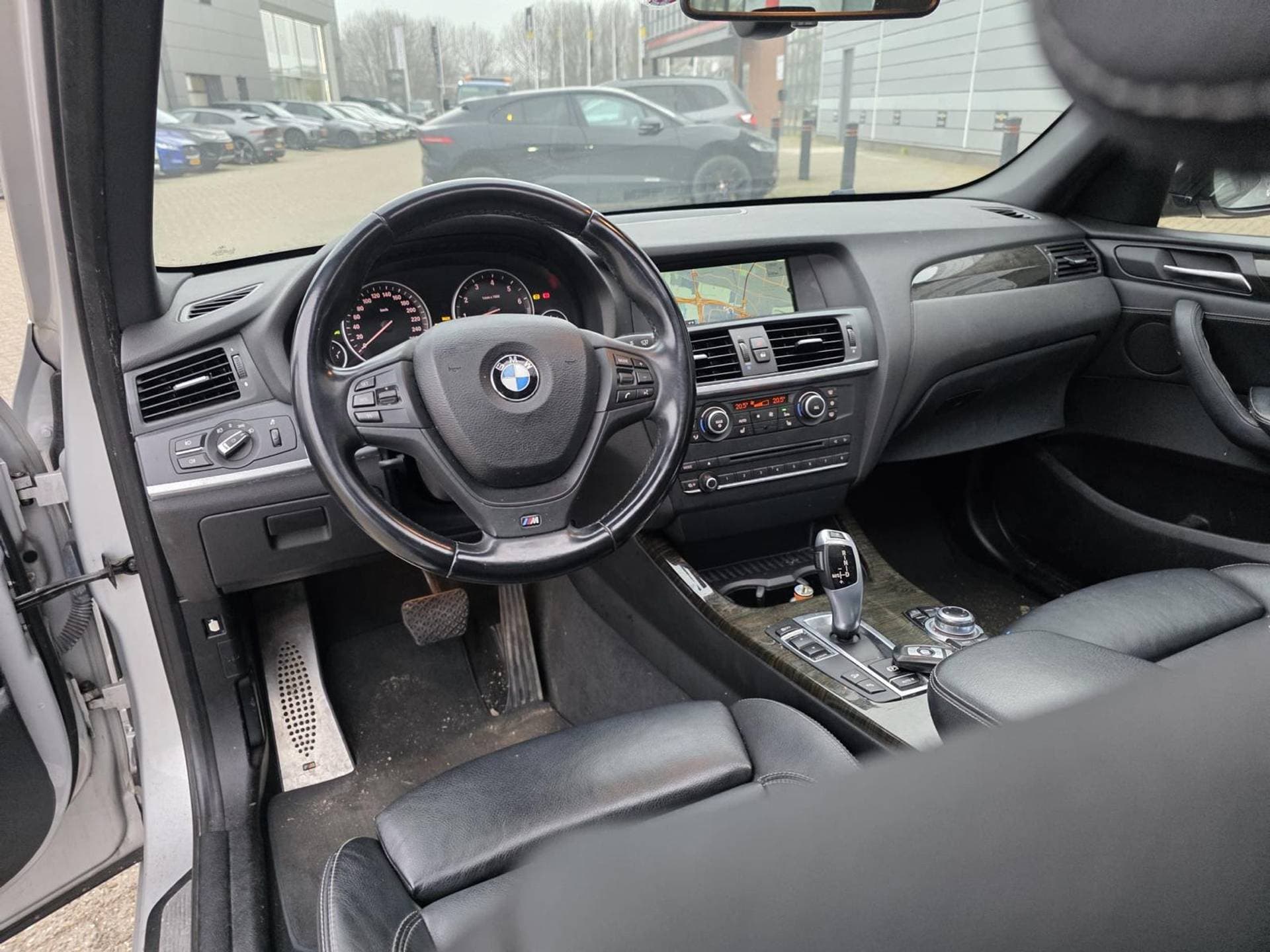 BMW X3 xDrive28i High Executive thumbnail 11