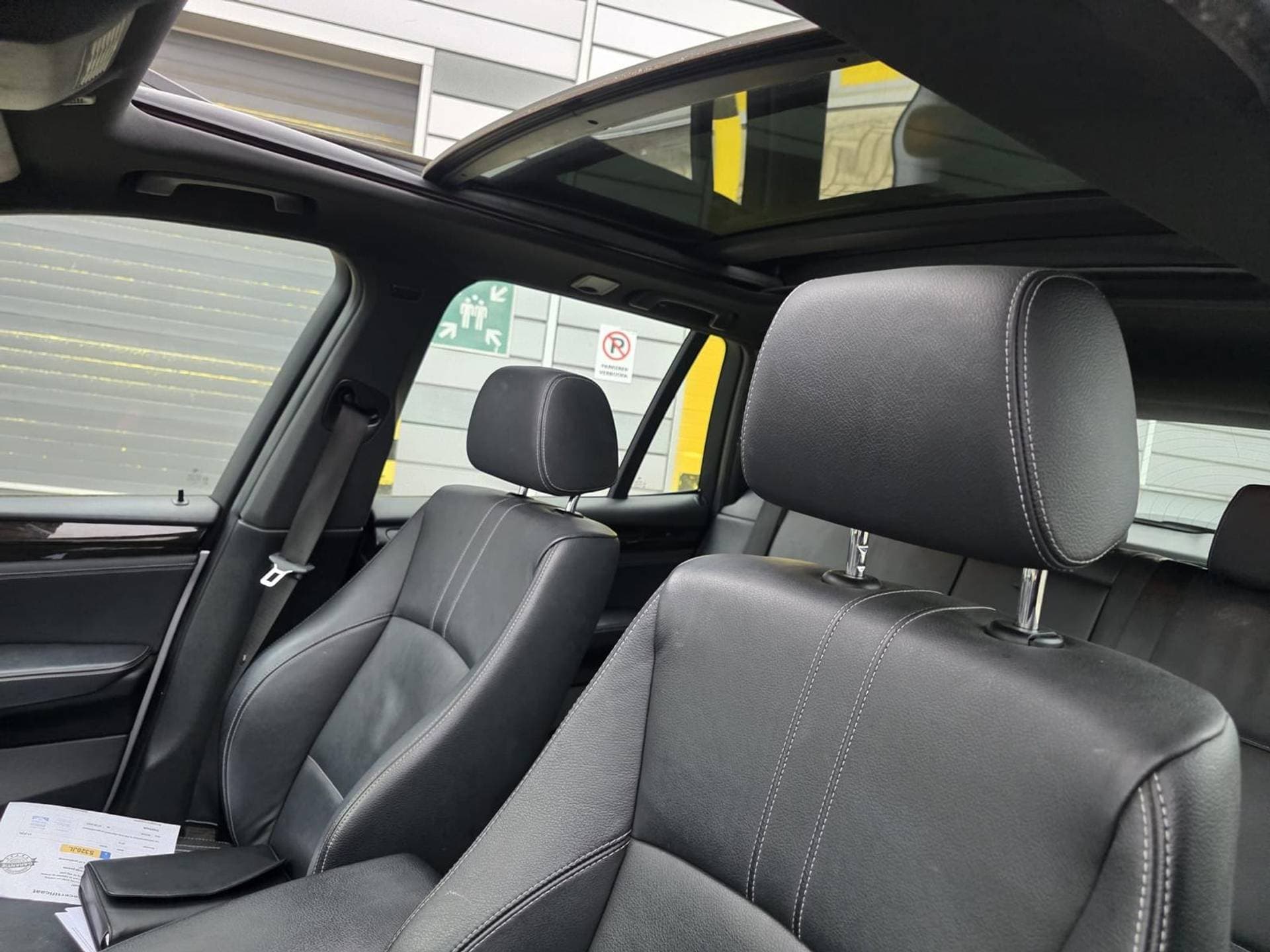 BMW X3 xDrive28i High Executive thumbnail 10