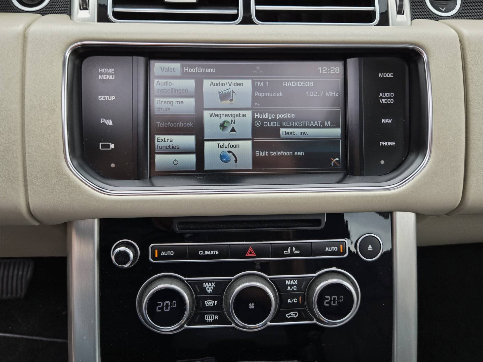 Land Rover Range Rover thumbnail 35