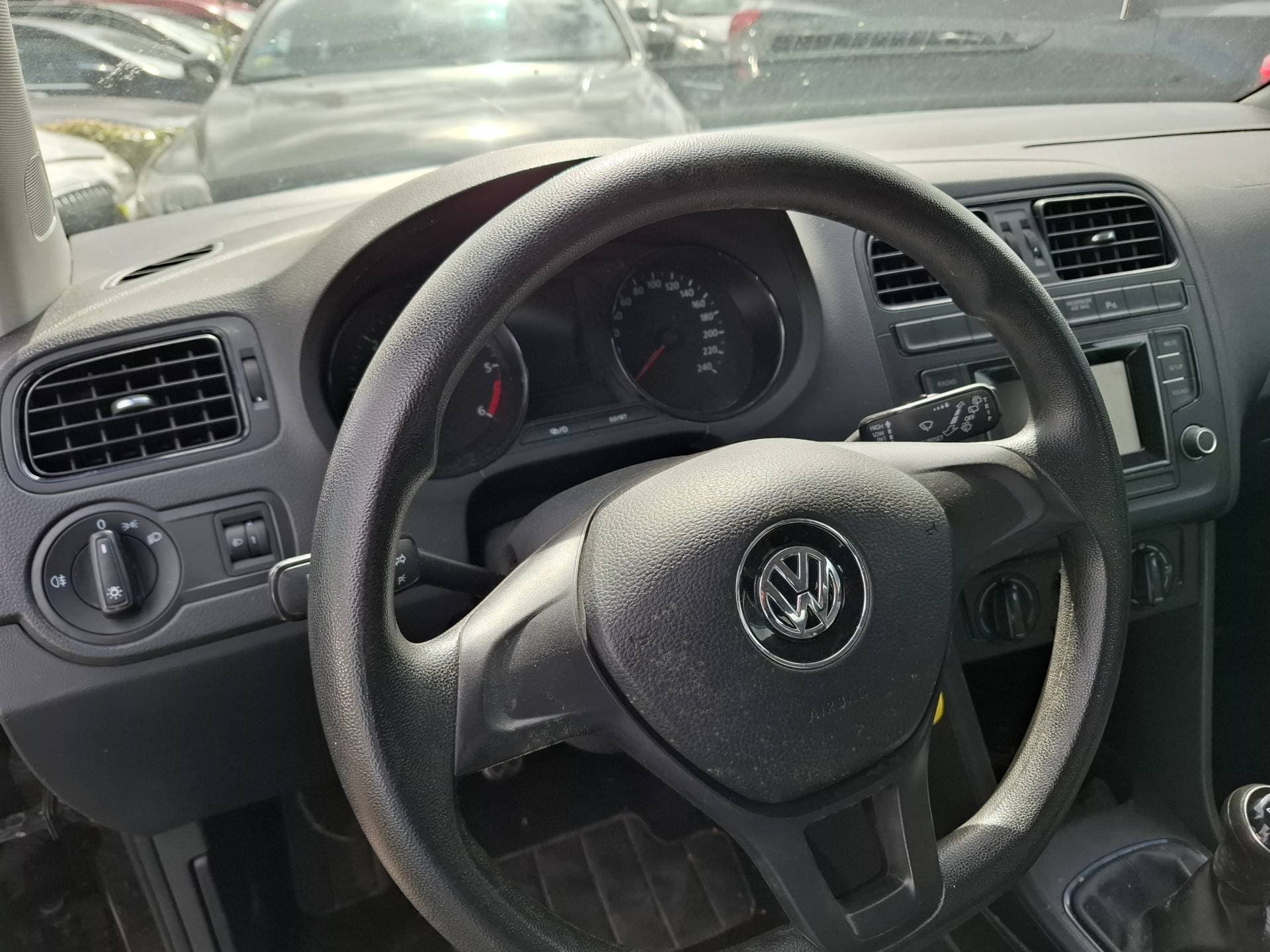 Volkswagen Polo thumbnail 5
