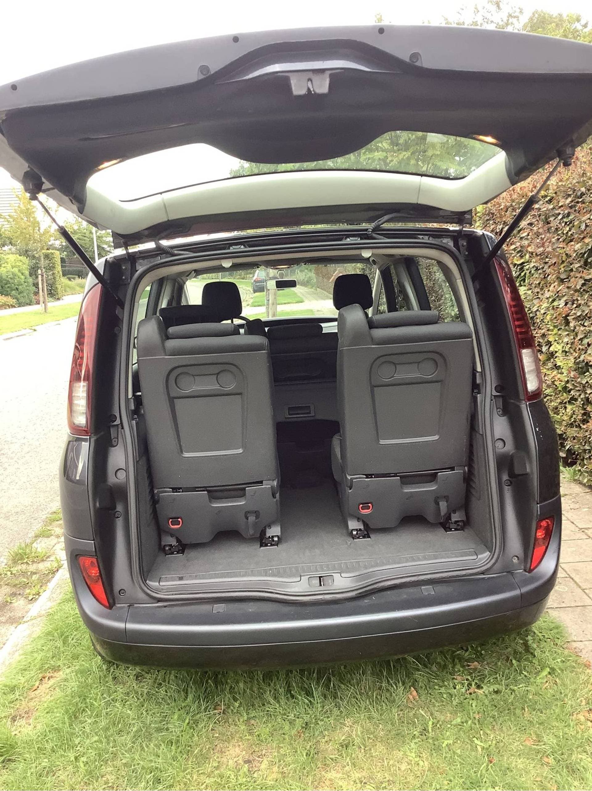 Renault Grand Espace thumbnail 6