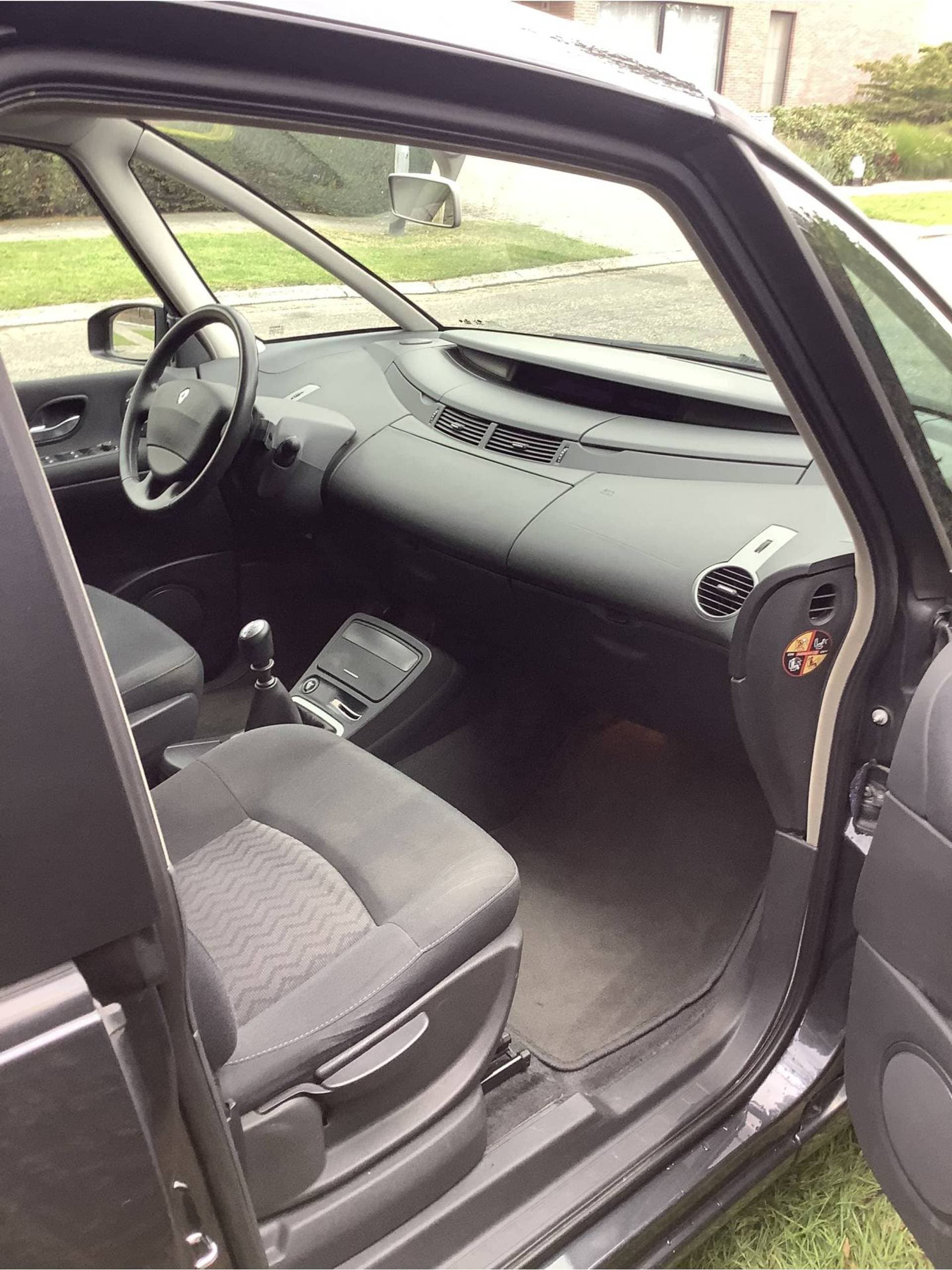 Renault Grand Espace thumbnail 9