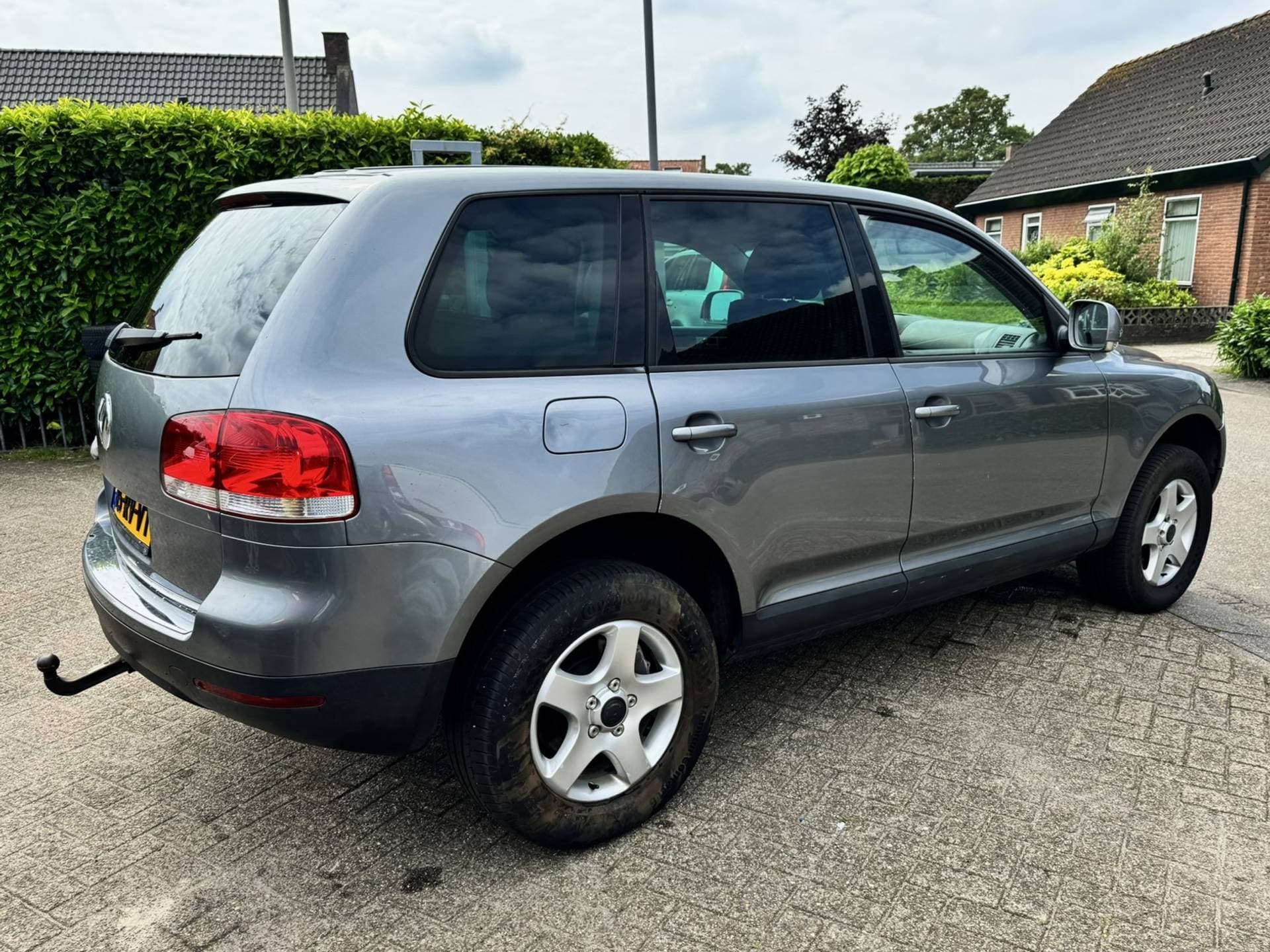 Volkswagen Touareg thumbnail 7