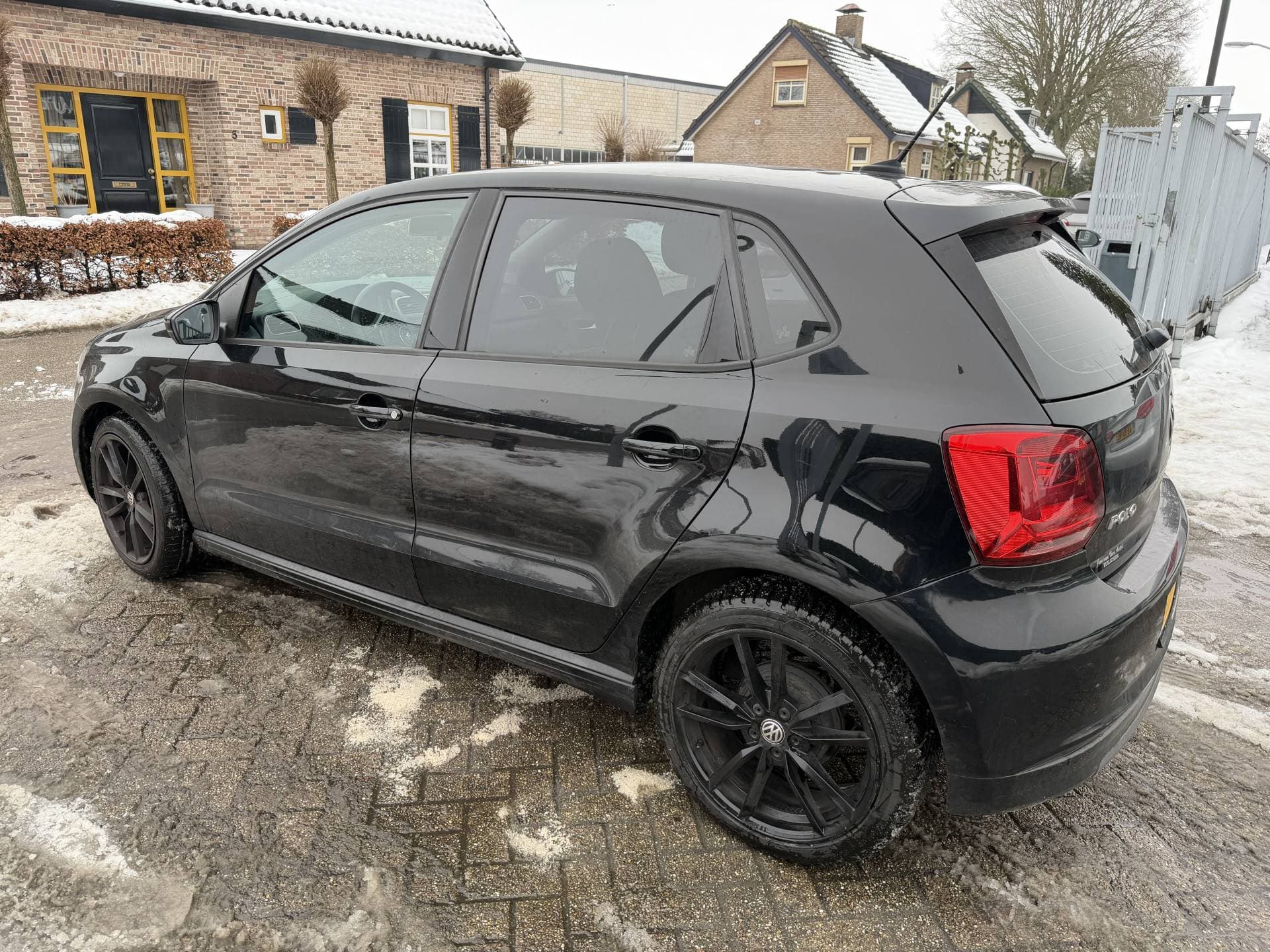 Volkswagen Polo thumbnail 4