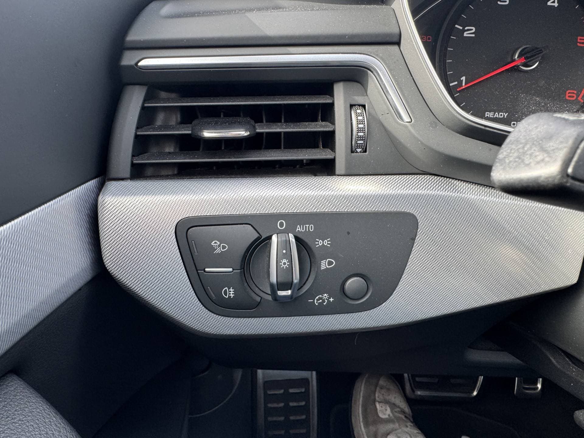 Audi A4 Avant 35 TDI Pro Line Automaat thumbnail 15