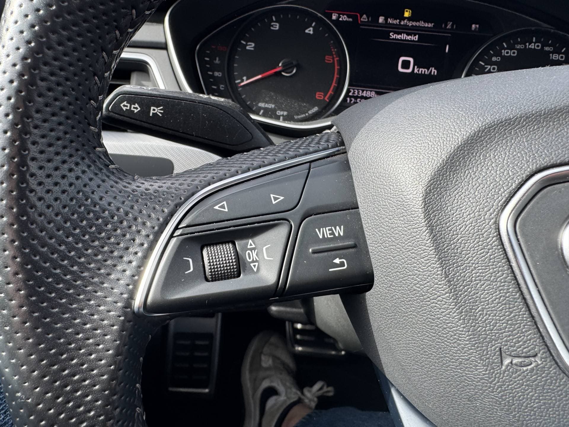 Audi A4 Avant 35 TDI Pro Line Automaat thumbnail 17