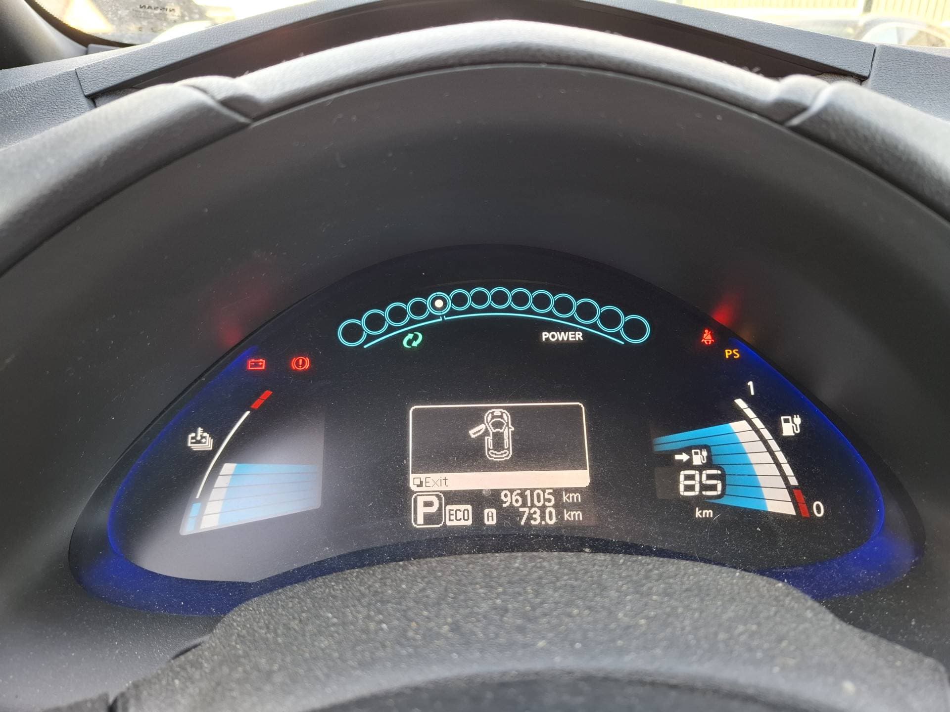 Nissan Leaf thumbnail 6