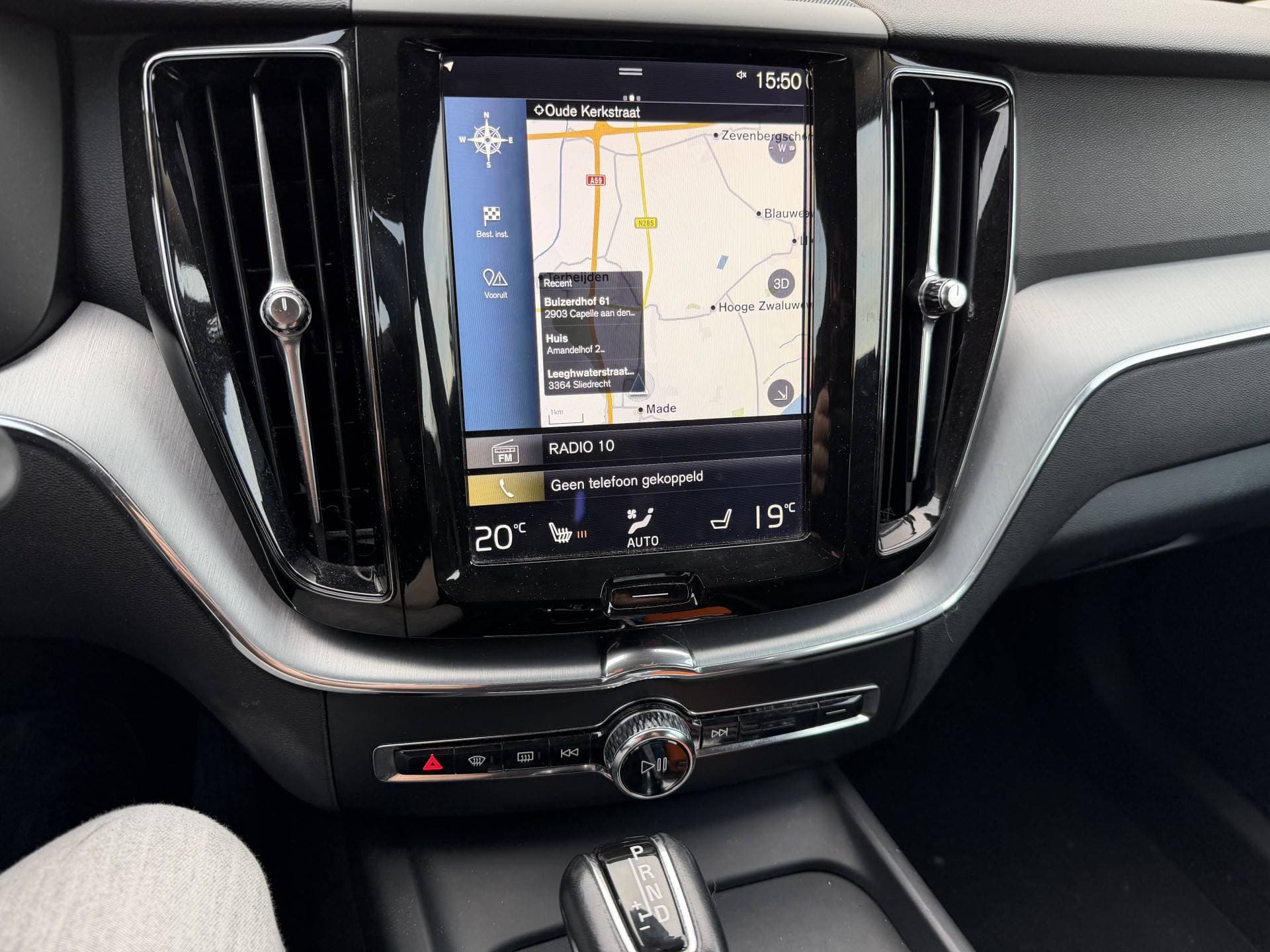 Volvo XC60 2.0 D4 AWD Momentum thumbnail 9