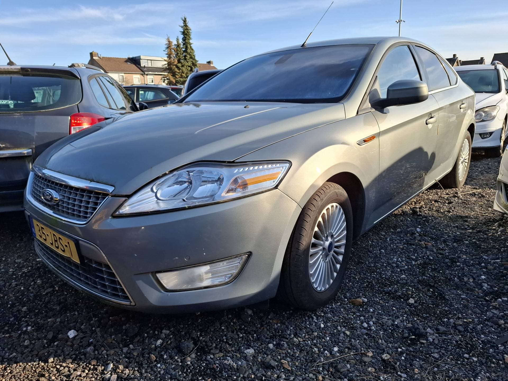 Ford Mondeo thumbnail 4