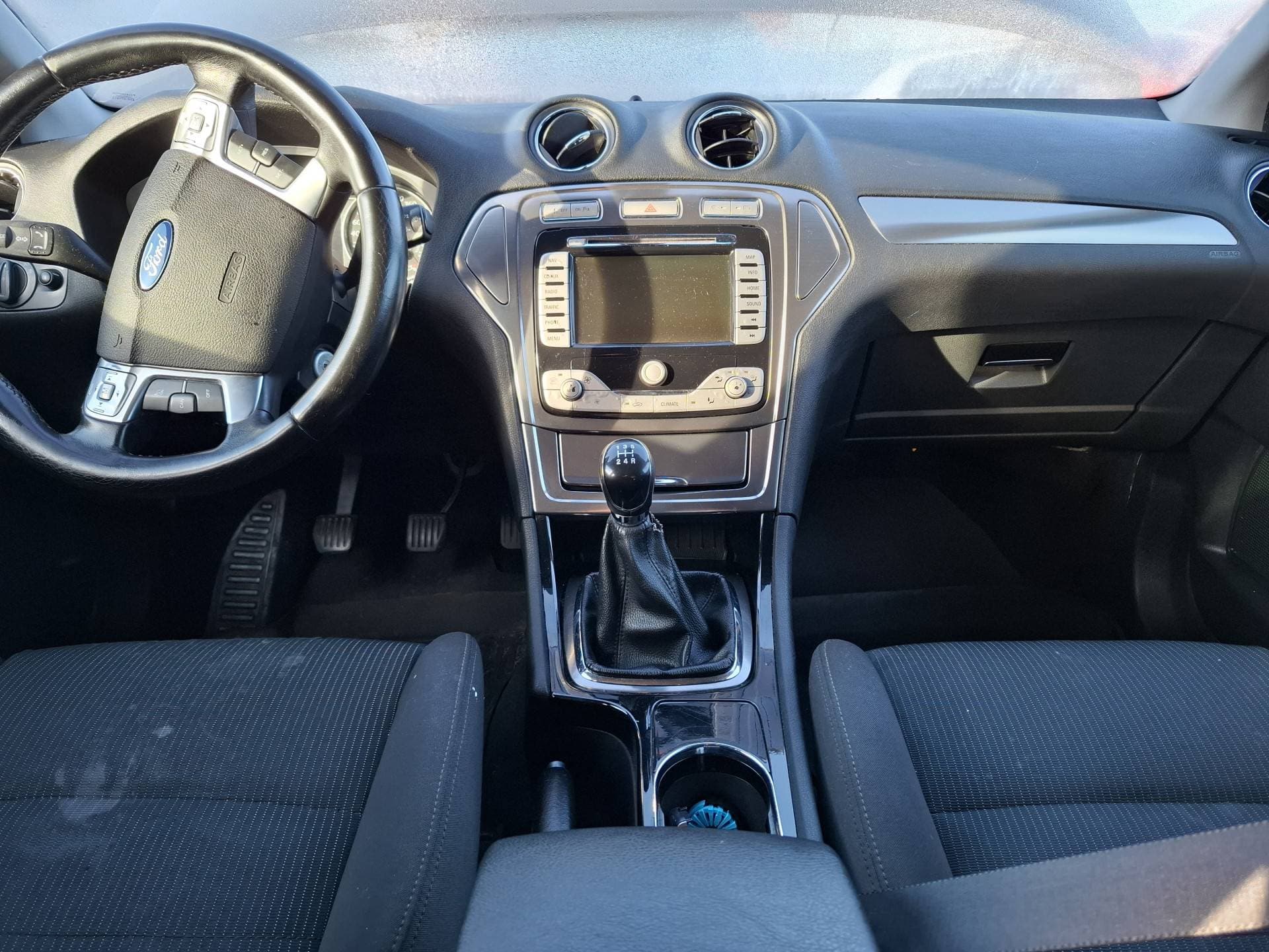 Ford Mondeo thumbnail 5