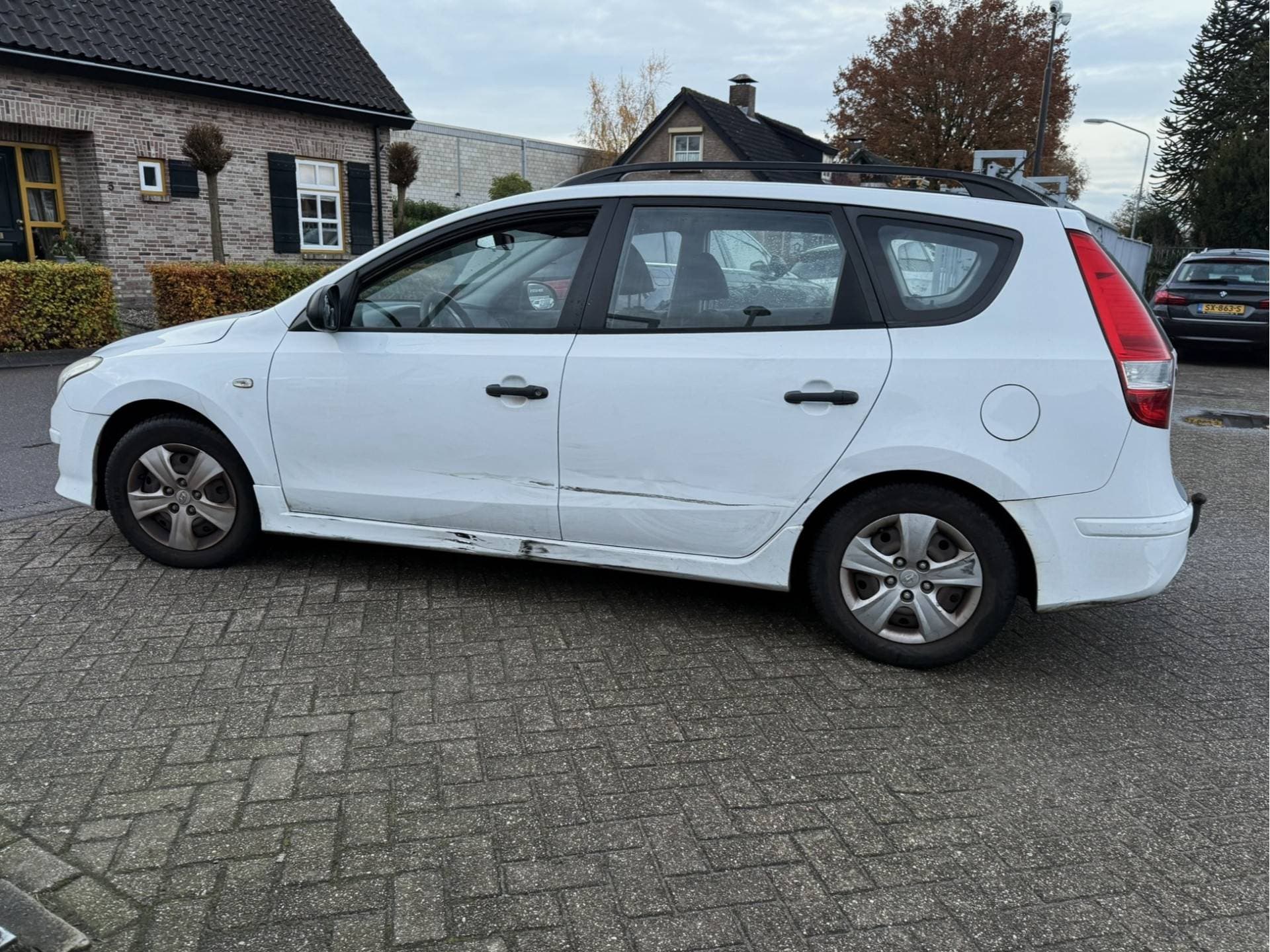 Hyundai I30 thumbnail 4