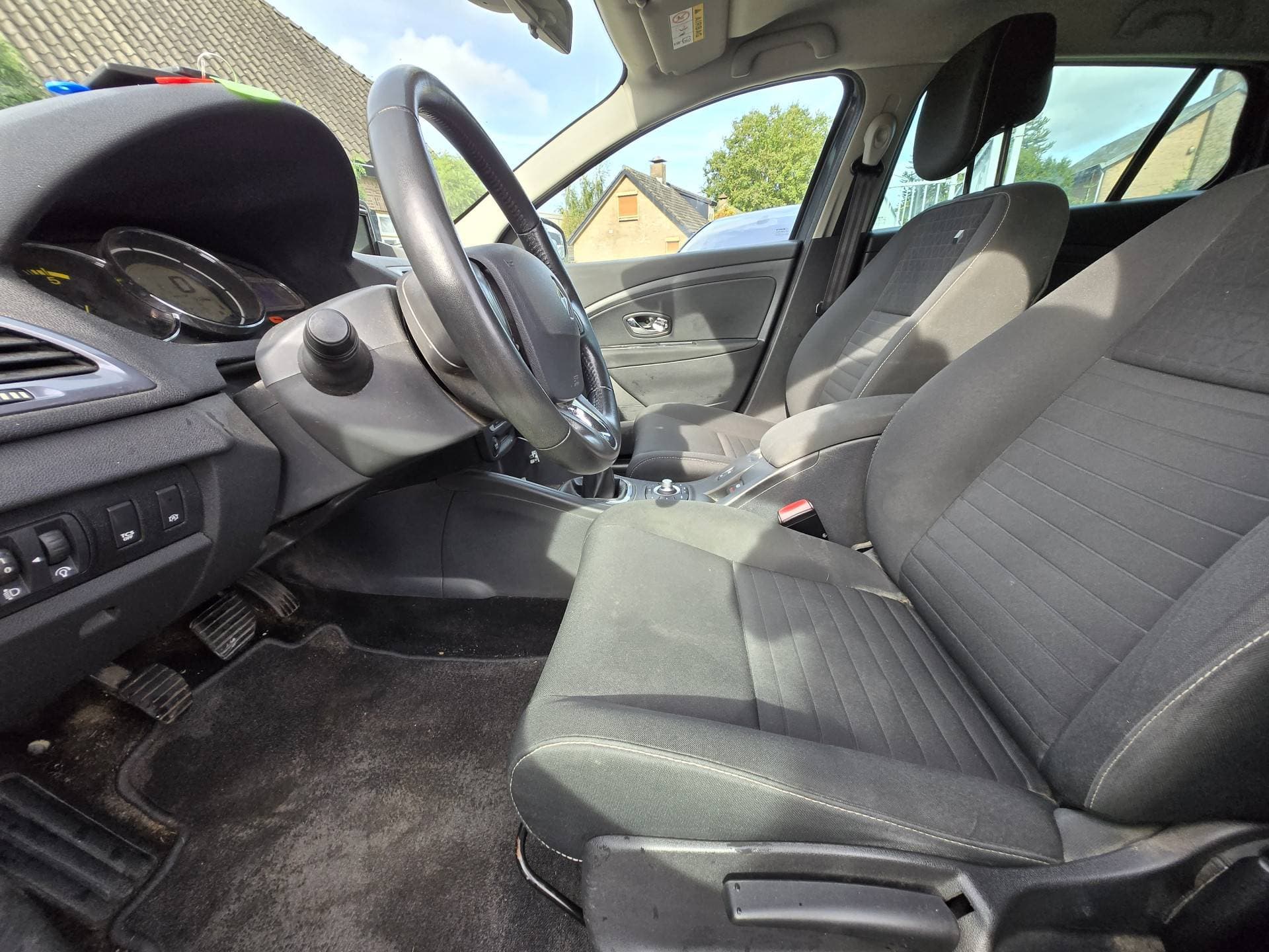 Renault Mégane Estate thumbnail 13