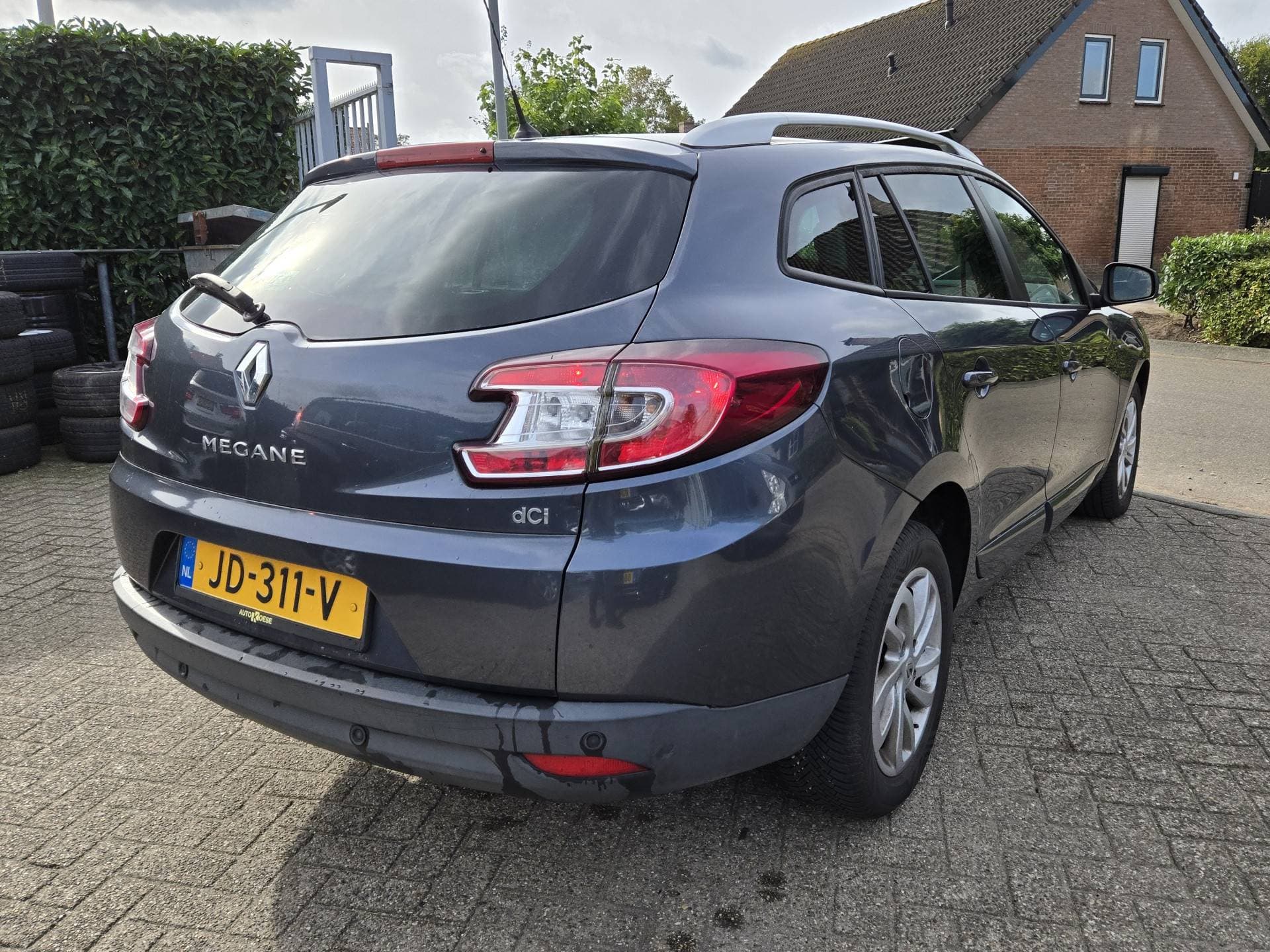 Renault Mégane Estate thumbnail 8