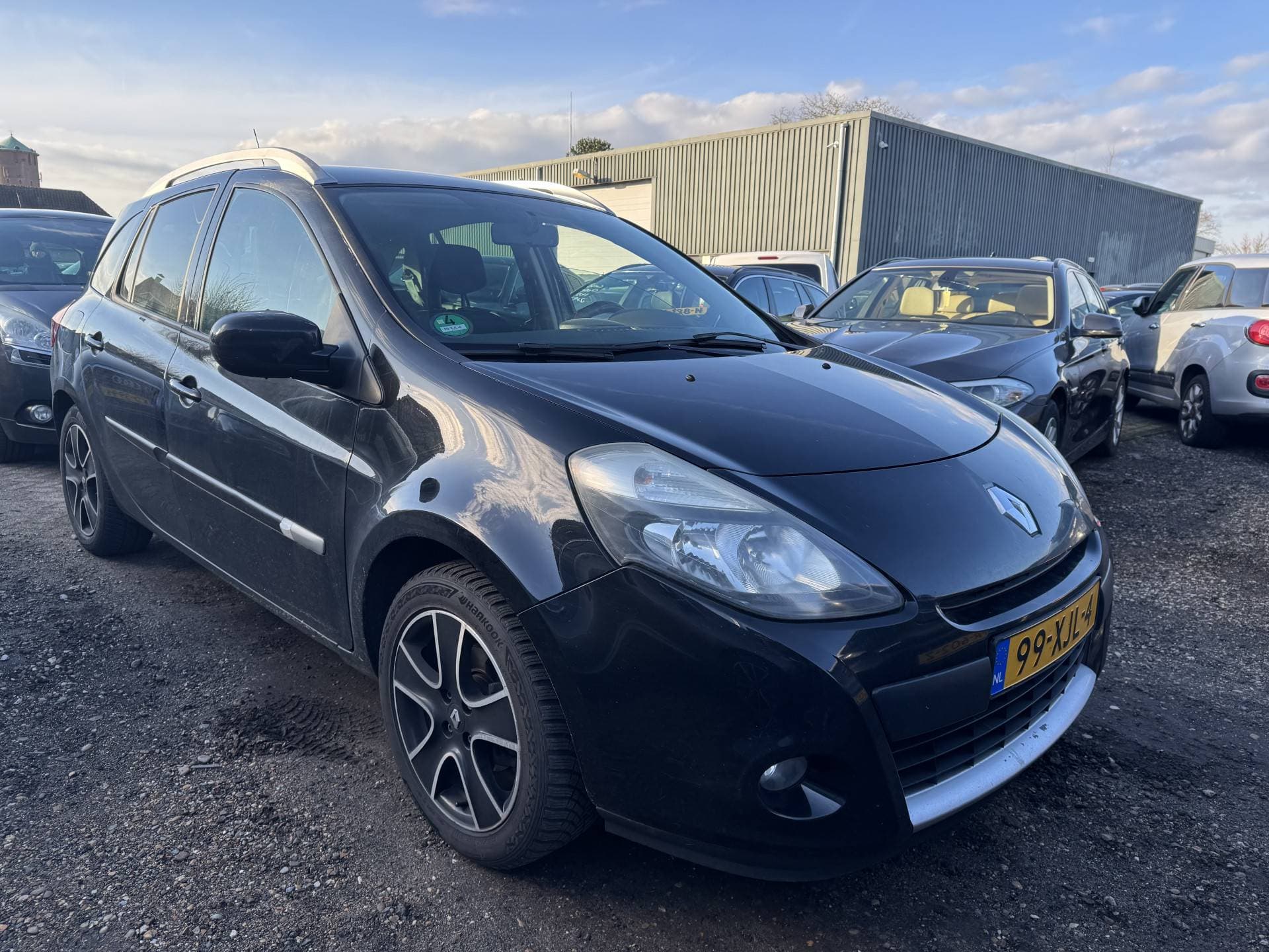 Renault Clio Estate 1.5 dCi Collection thumbnail 2