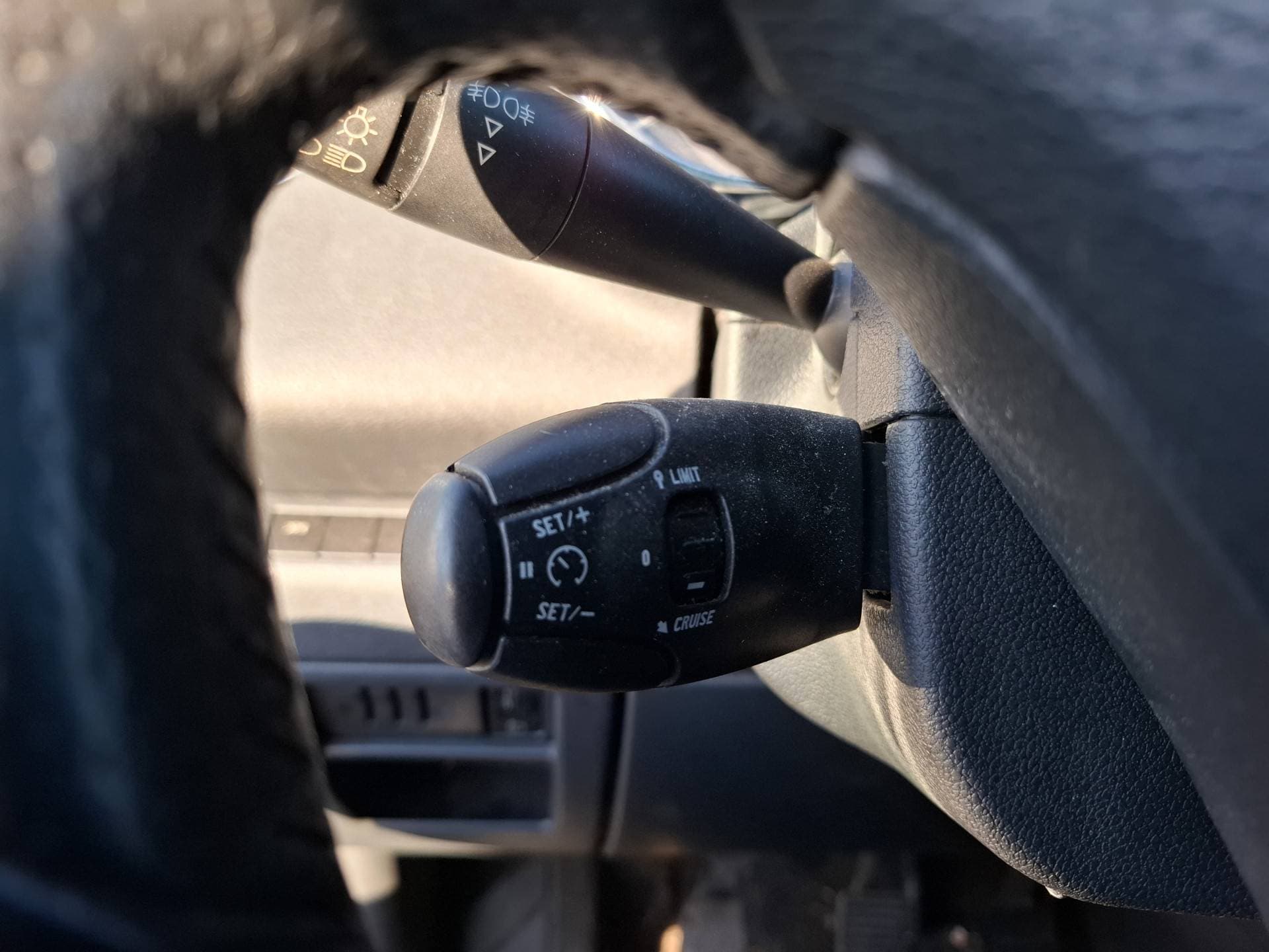 Peugeot 5008 thumbnail 11