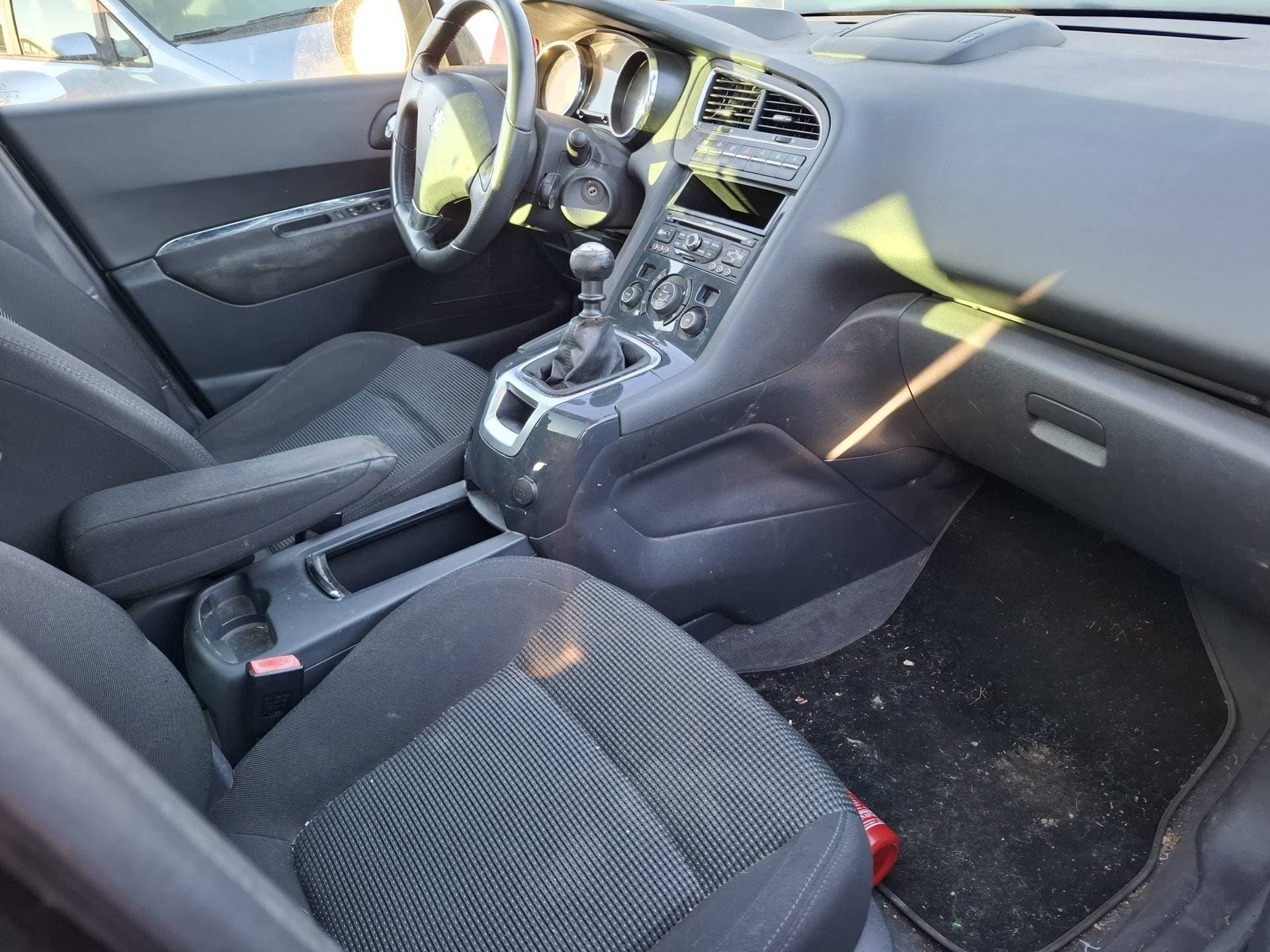 Peugeot 5008 thumbnail 4