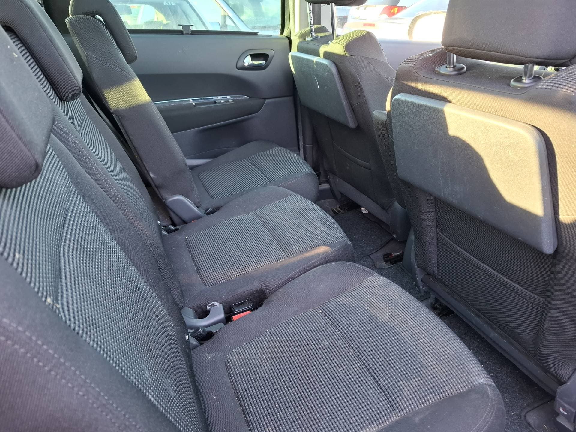 Peugeot 5008 thumbnail 6