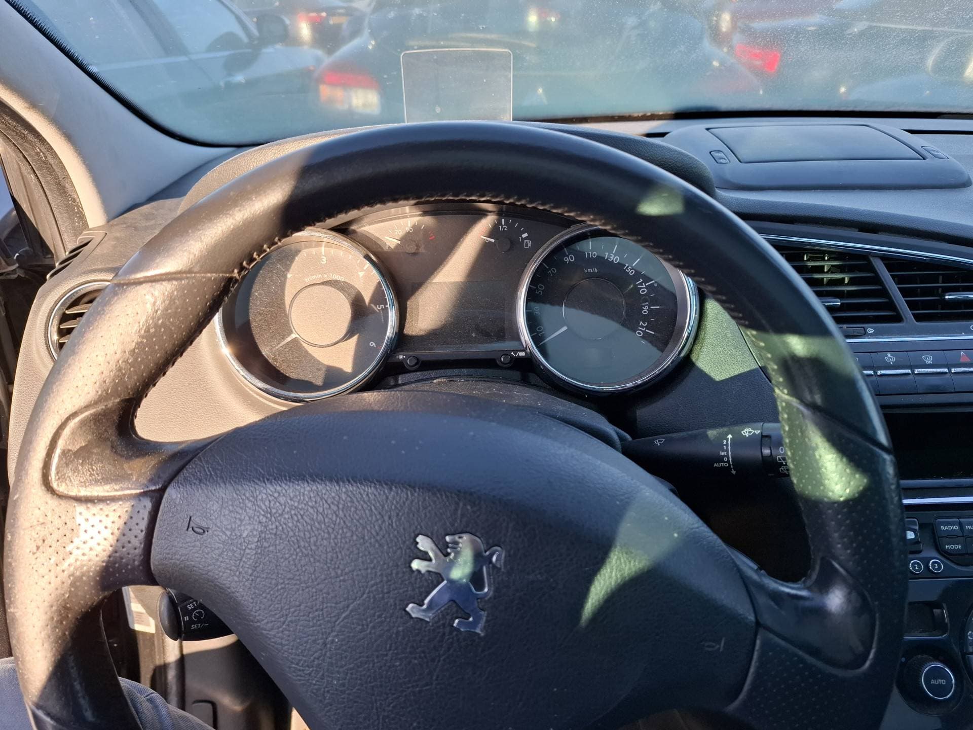 Peugeot 5008 thumbnail 10