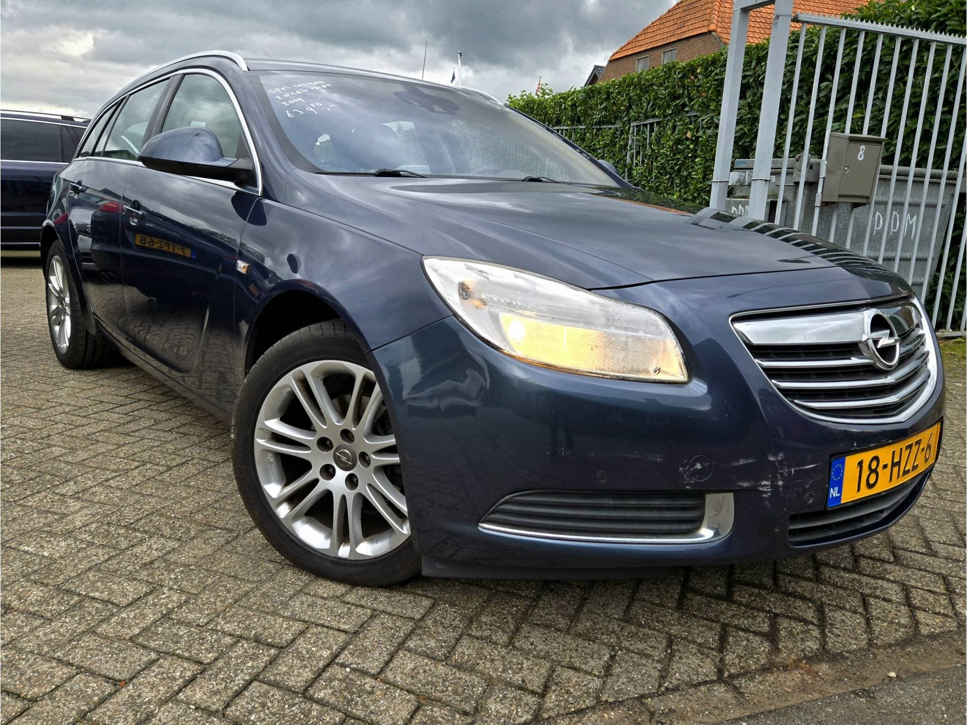 Opel Insignia thumbnail 3