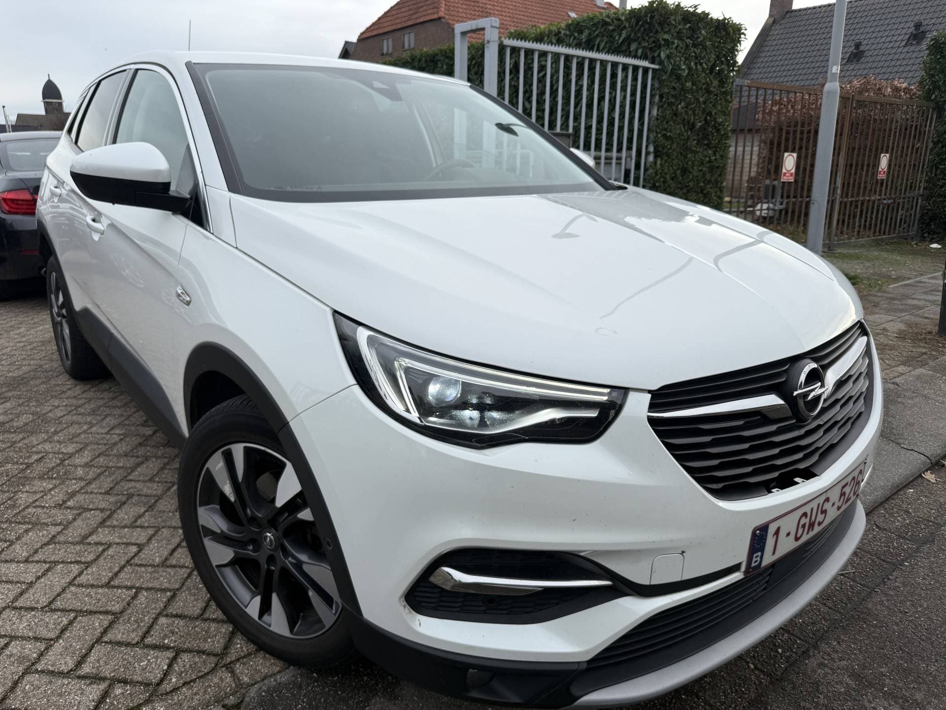 Opel Grandland X thumbnail 2