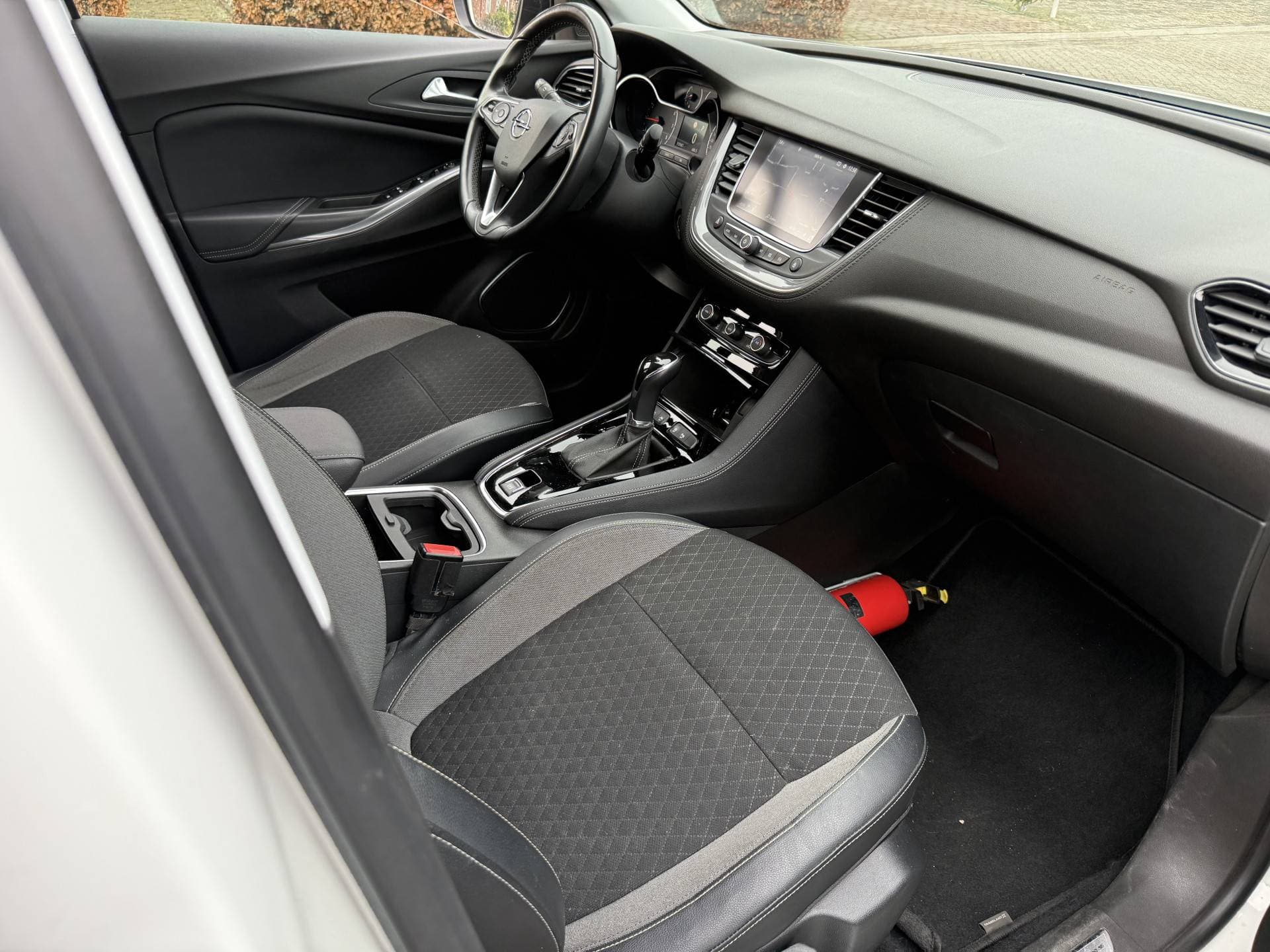 Opel Grandland X thumbnail 12