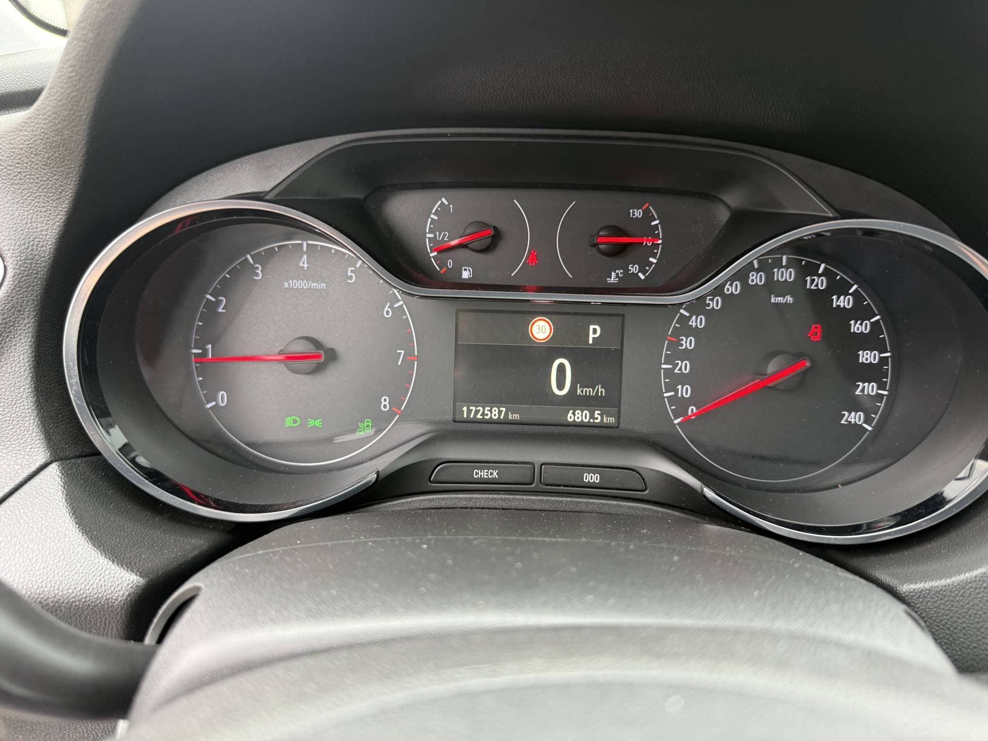 Opel Grandland X thumbnail 15