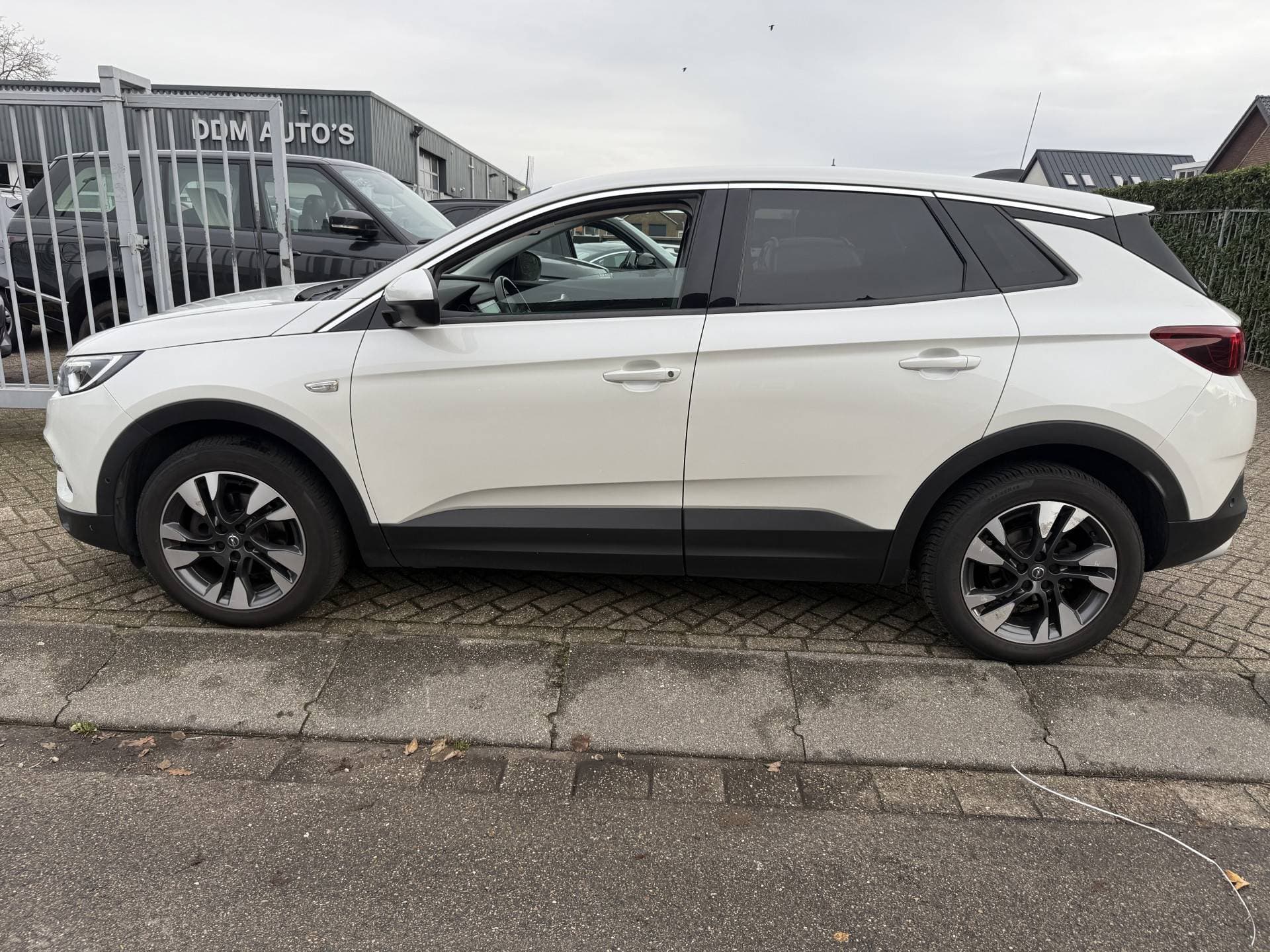 Opel Grandland X thumbnail 3