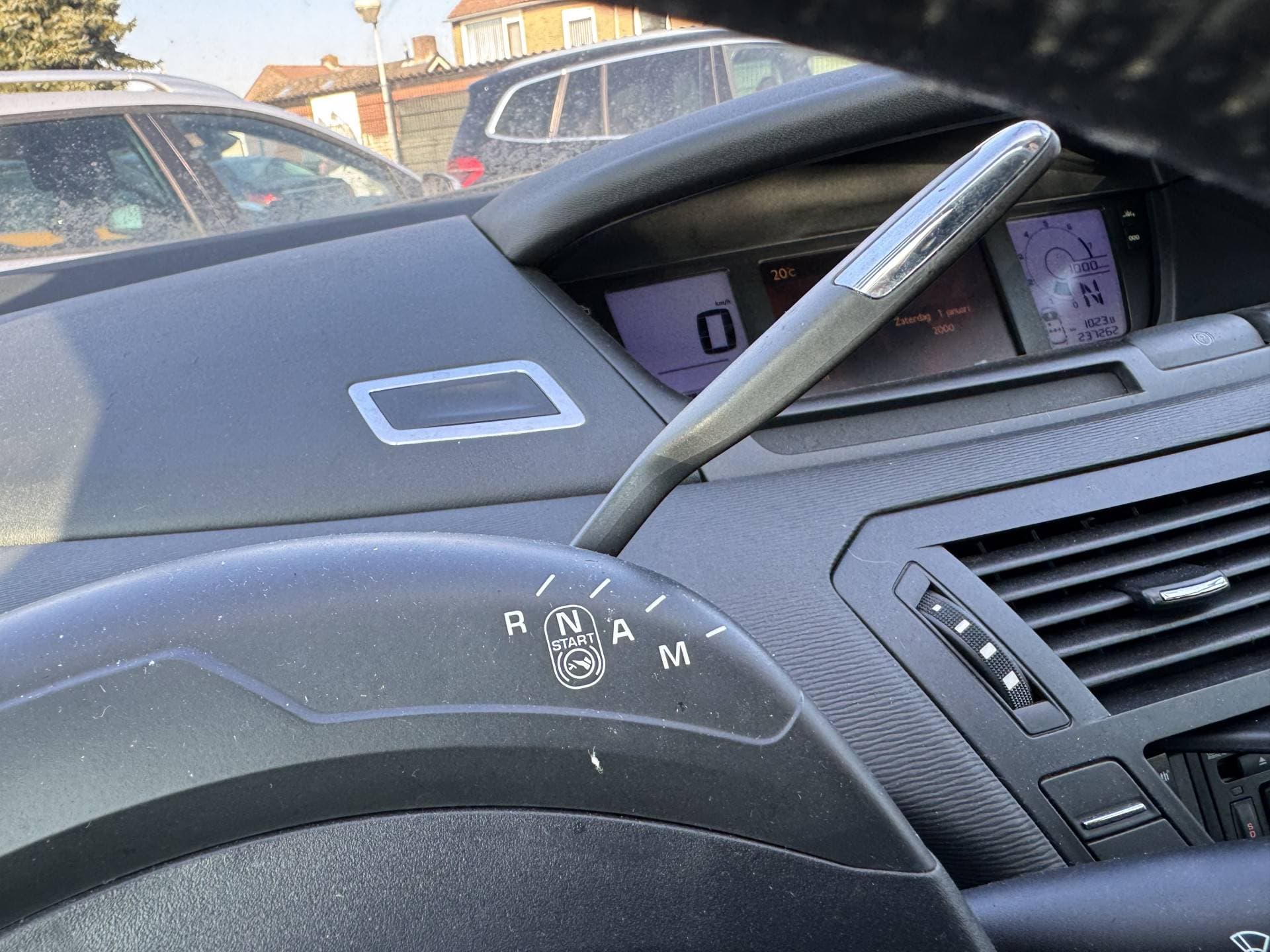 Citroen Grand C4 Picasso thumbnail 16