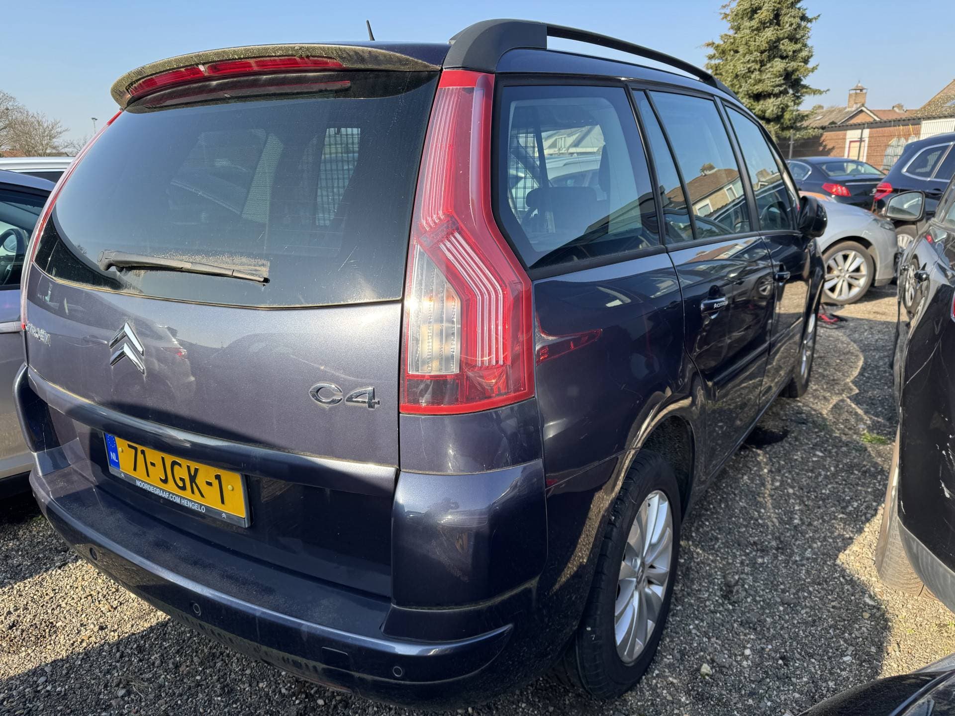 Citroen Grand C4 Picasso thumbnail 3