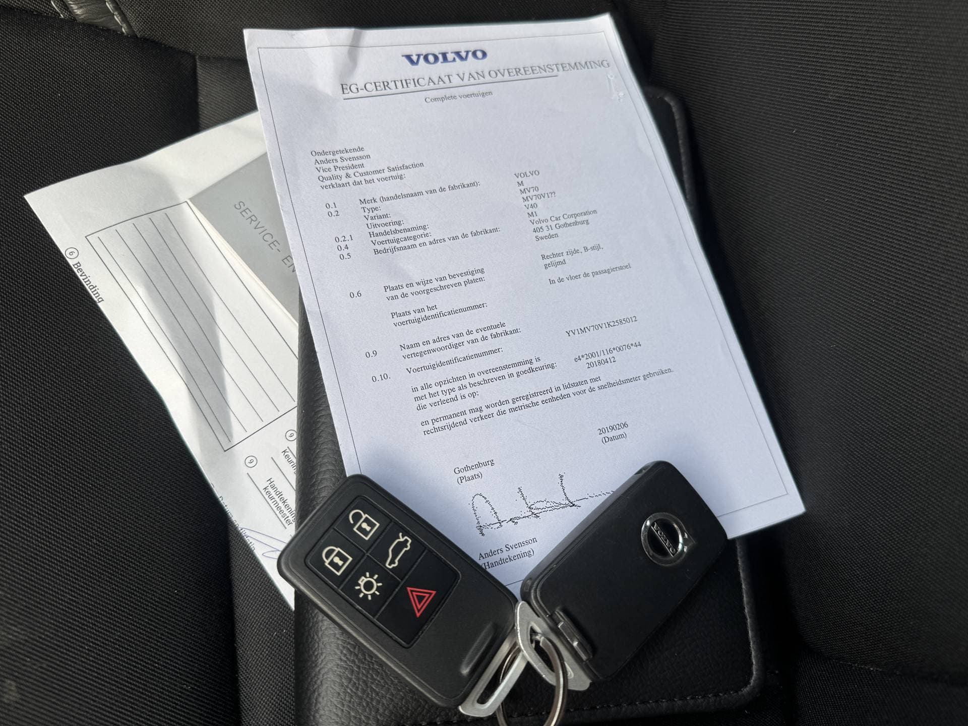 Volvo V40 2.0 D2 Momentum thumbnail 23