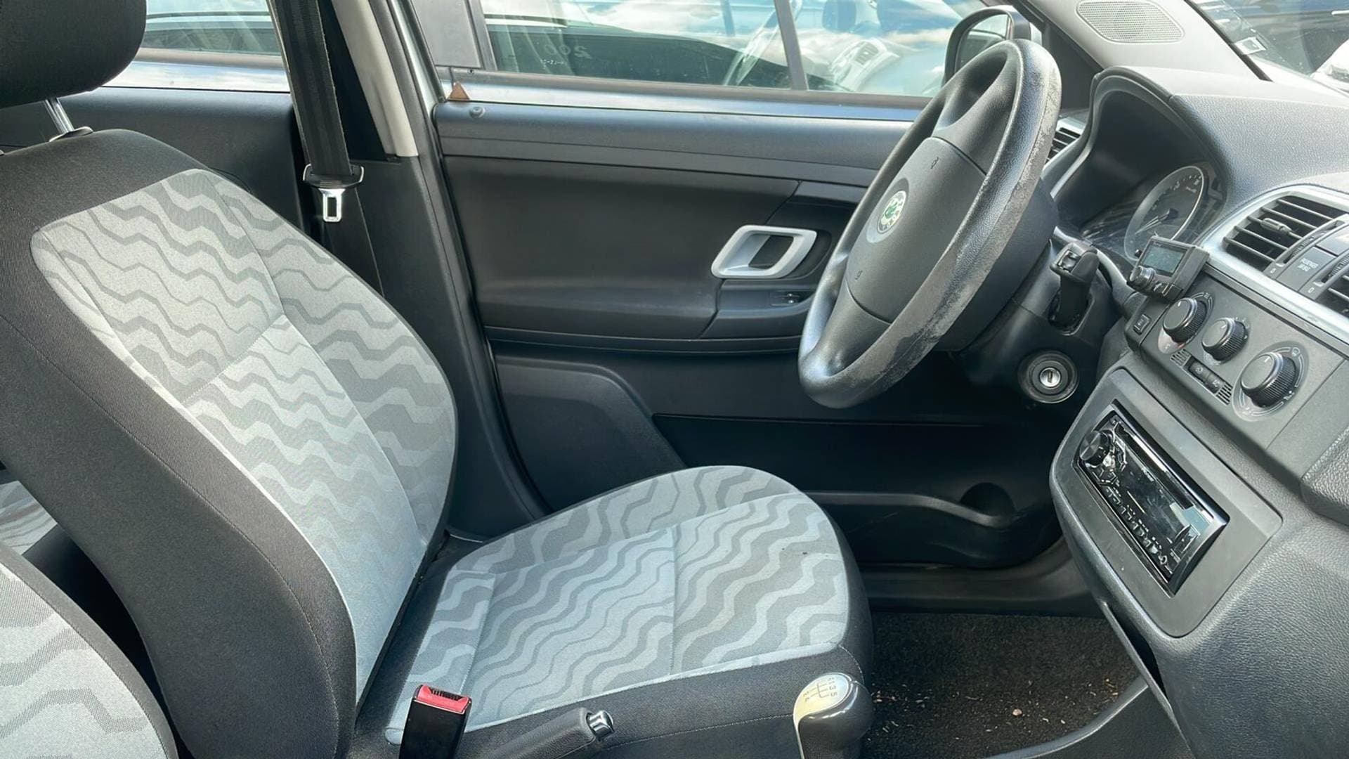 Skoda Fabia thumbnail 5