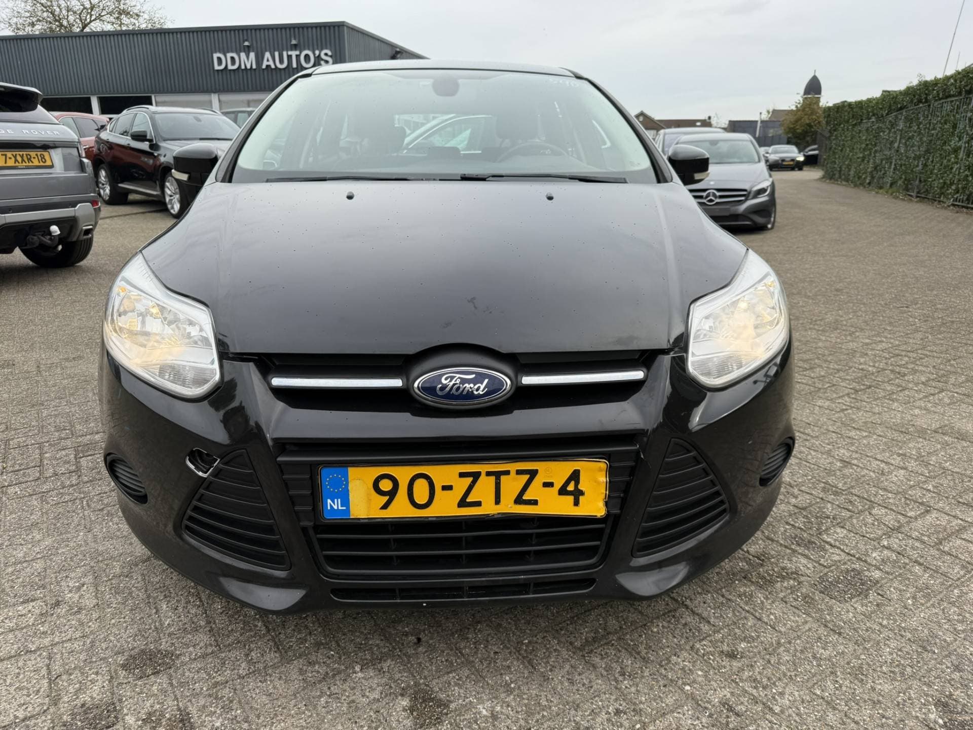 Ford Focus thumbnail 2