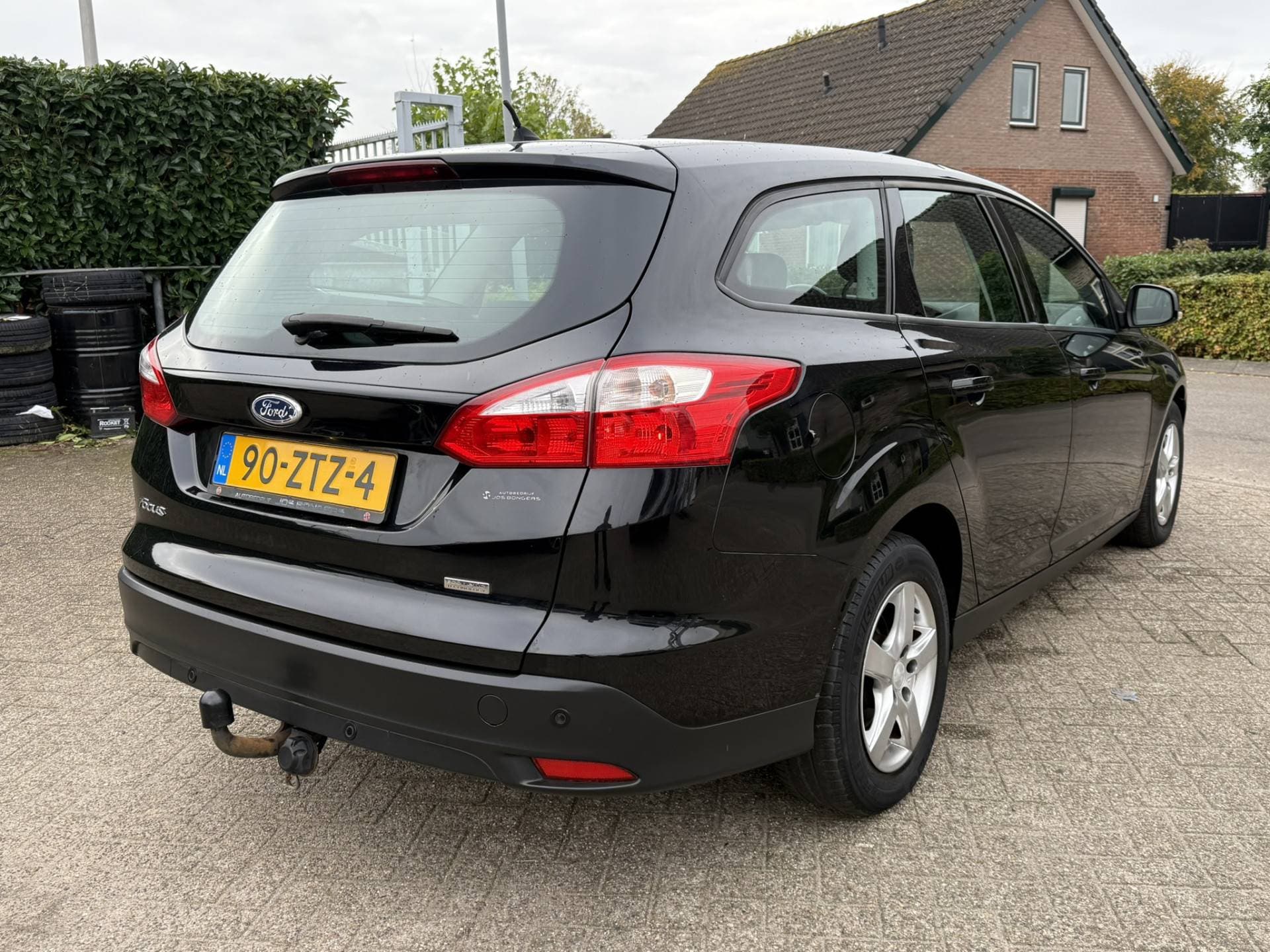 Ford Focus thumbnail 7