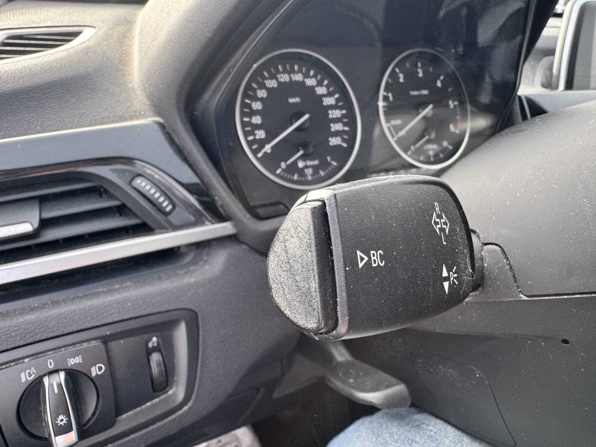 BMW X1 D Centennial High Executive thumbnail 4