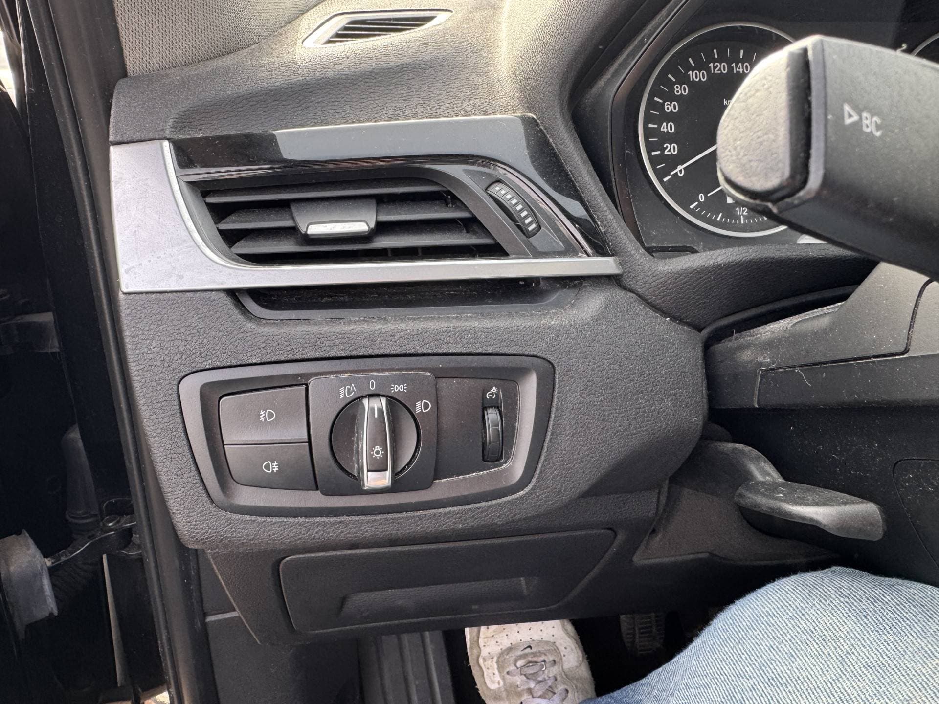 BMW X1 D Centennial High Executive thumbnail 5