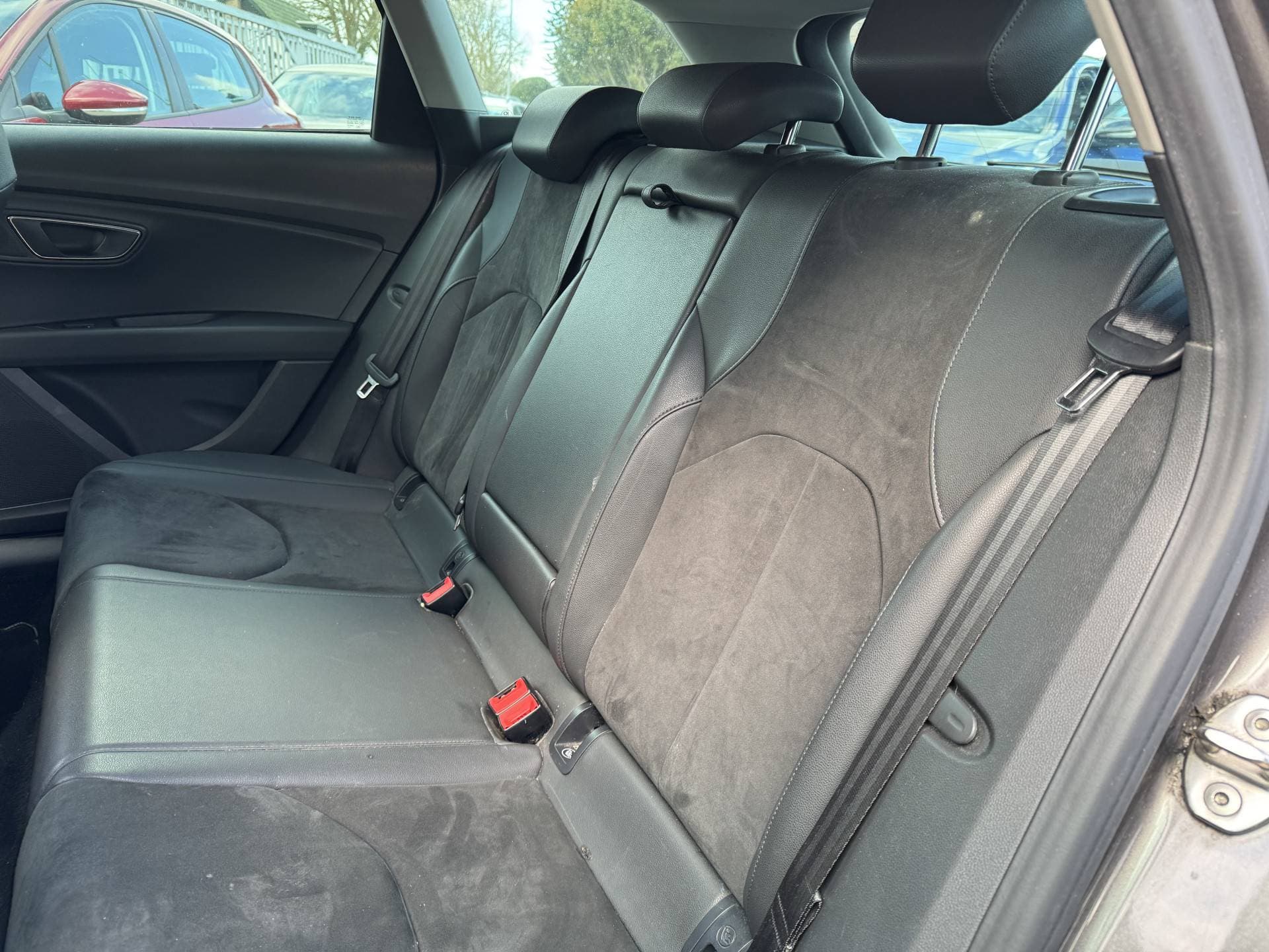 SEAT Leon ST 1.6 TDI Style Business Ecomotive thumbnail 16